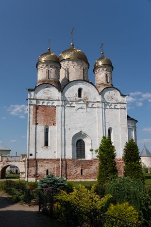 Лужецкий монастырь