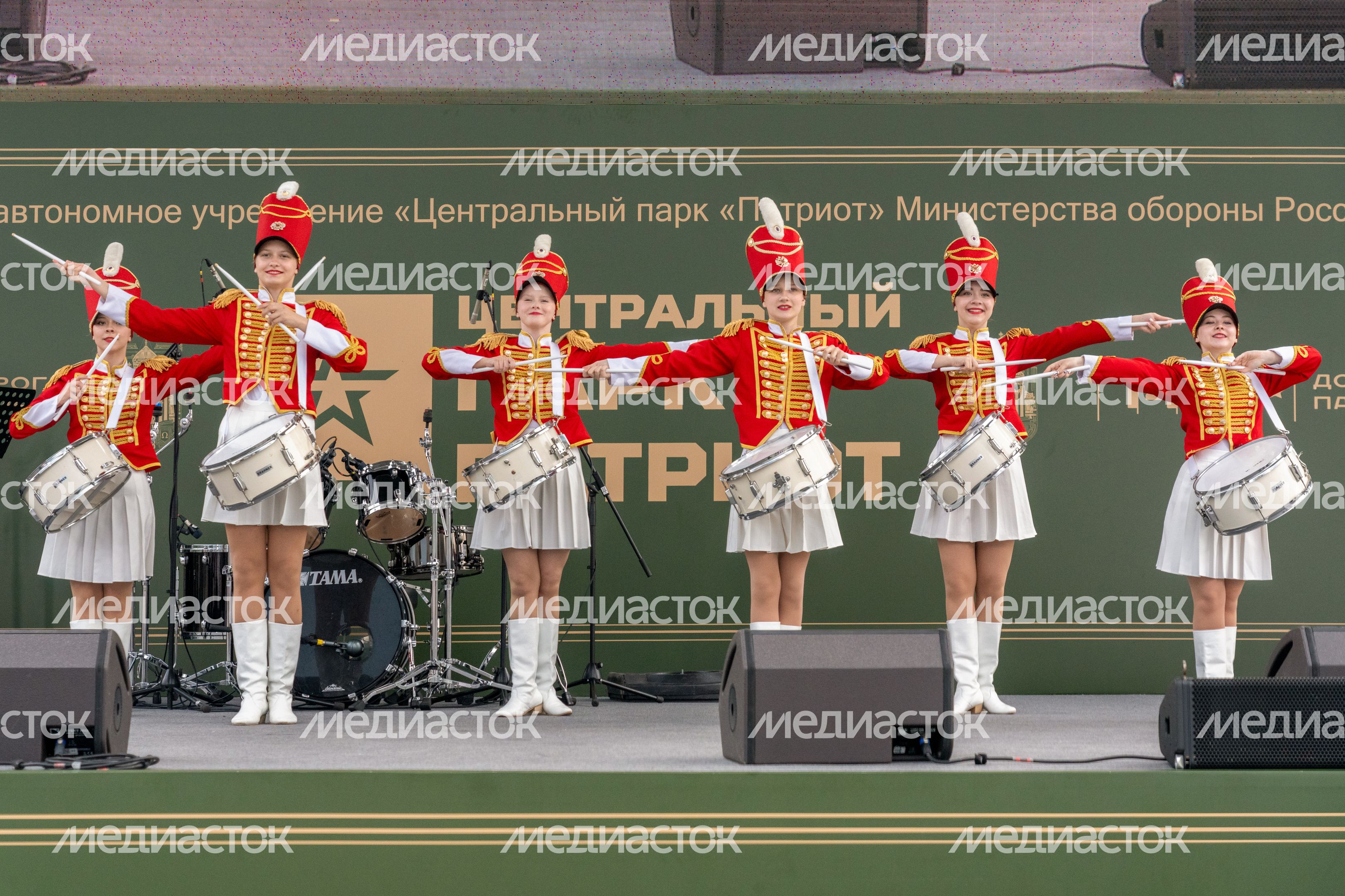 Концерт для участников проекта «Проведи один день с полицией Подмосковья» в Центральном парке «Патриот» Концерт для участников проекта «Проведи один день с полицией Подмосковья» в Центральном парке «Патриот»
