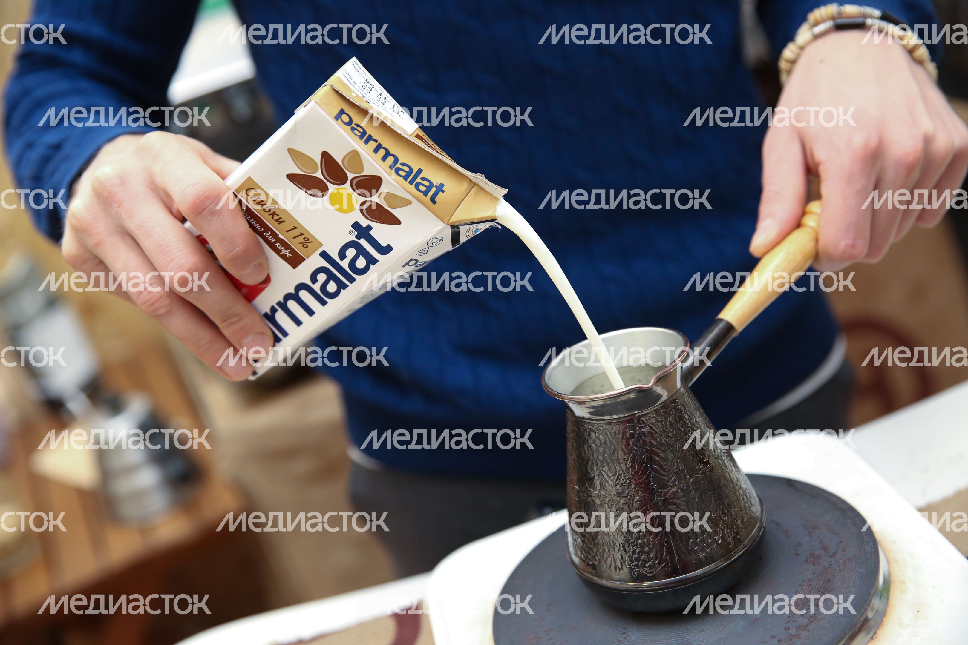 Приготовление раф-кофе