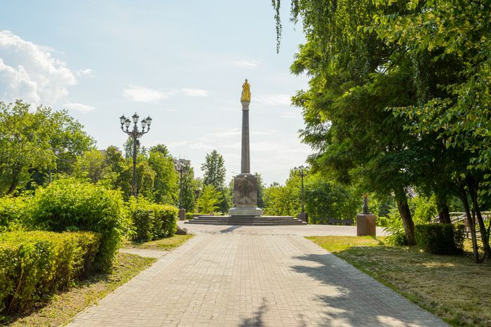 Площадь Бугрова