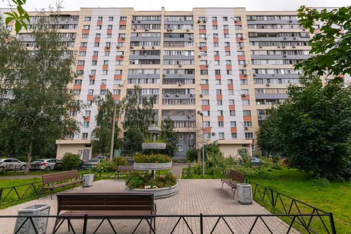 Капитальный ремонт фасада многоквартирного дома на улице Южной в Реутове