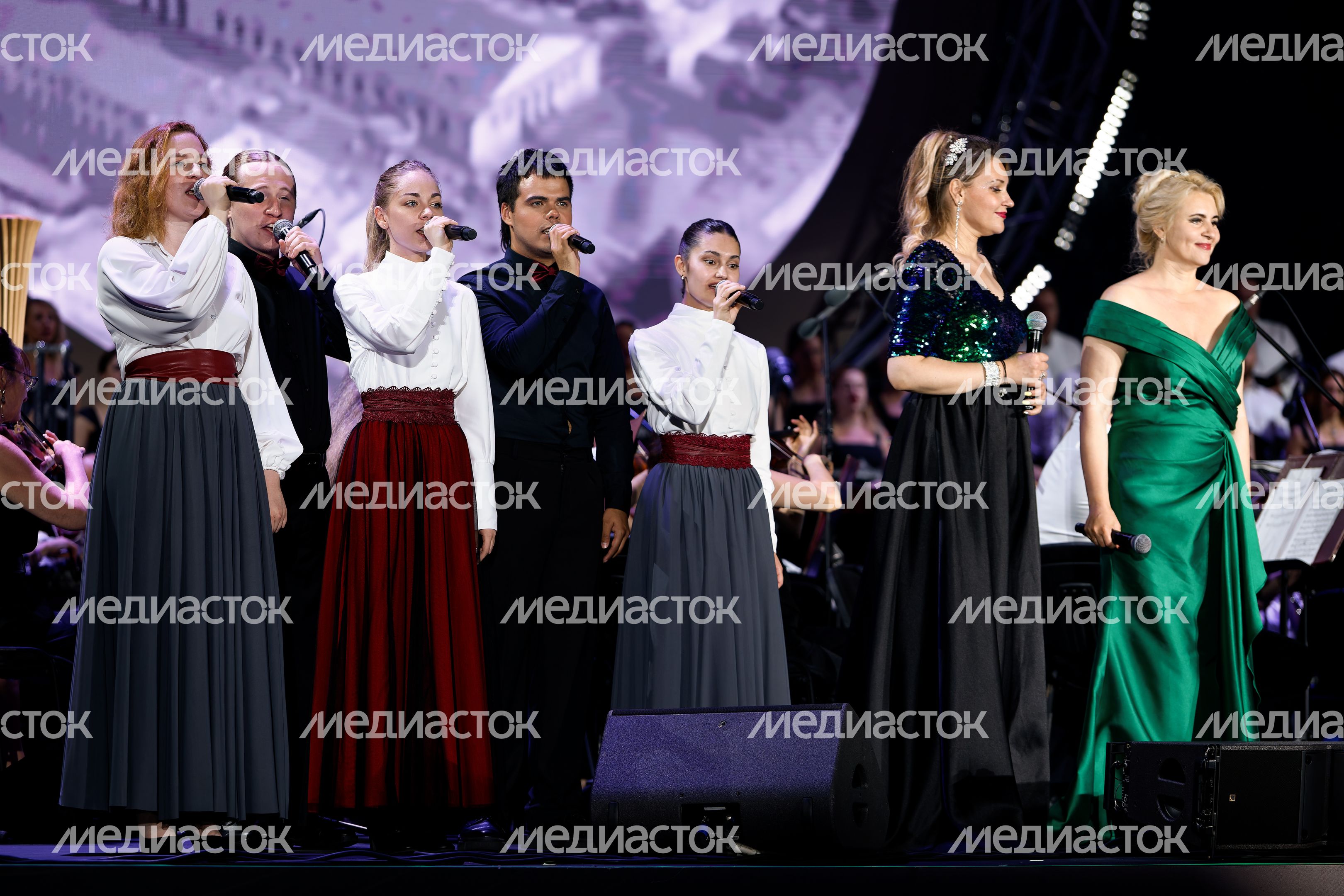 Гала-концерт фестиваля классической музыки «Лето. Музыка. Музей» в Истре Гала-концерт фестиваля классической музыки «Лето. Музыка. Музей» в Истре
