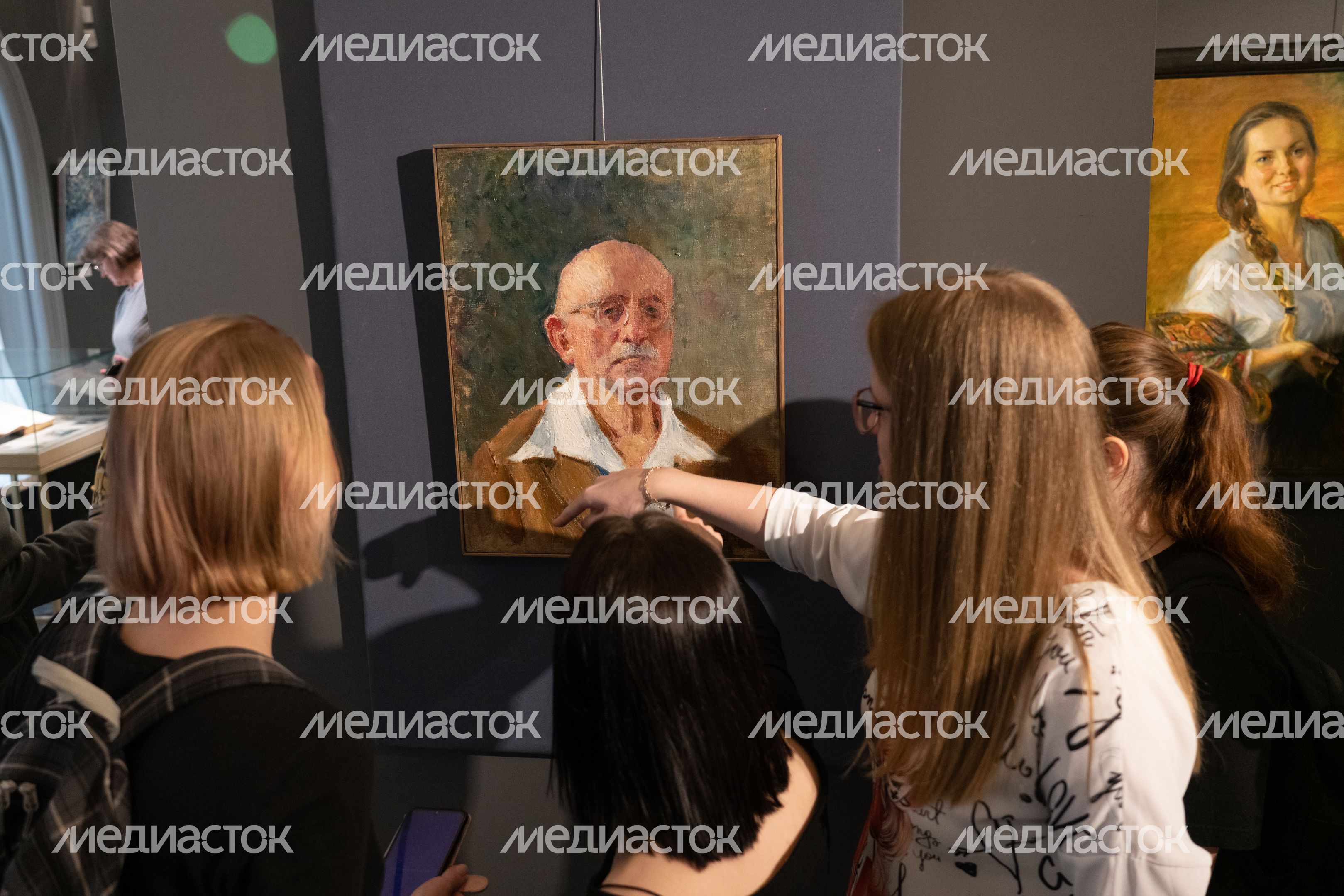 ЕИХМ. Выставка Разговор с мастером