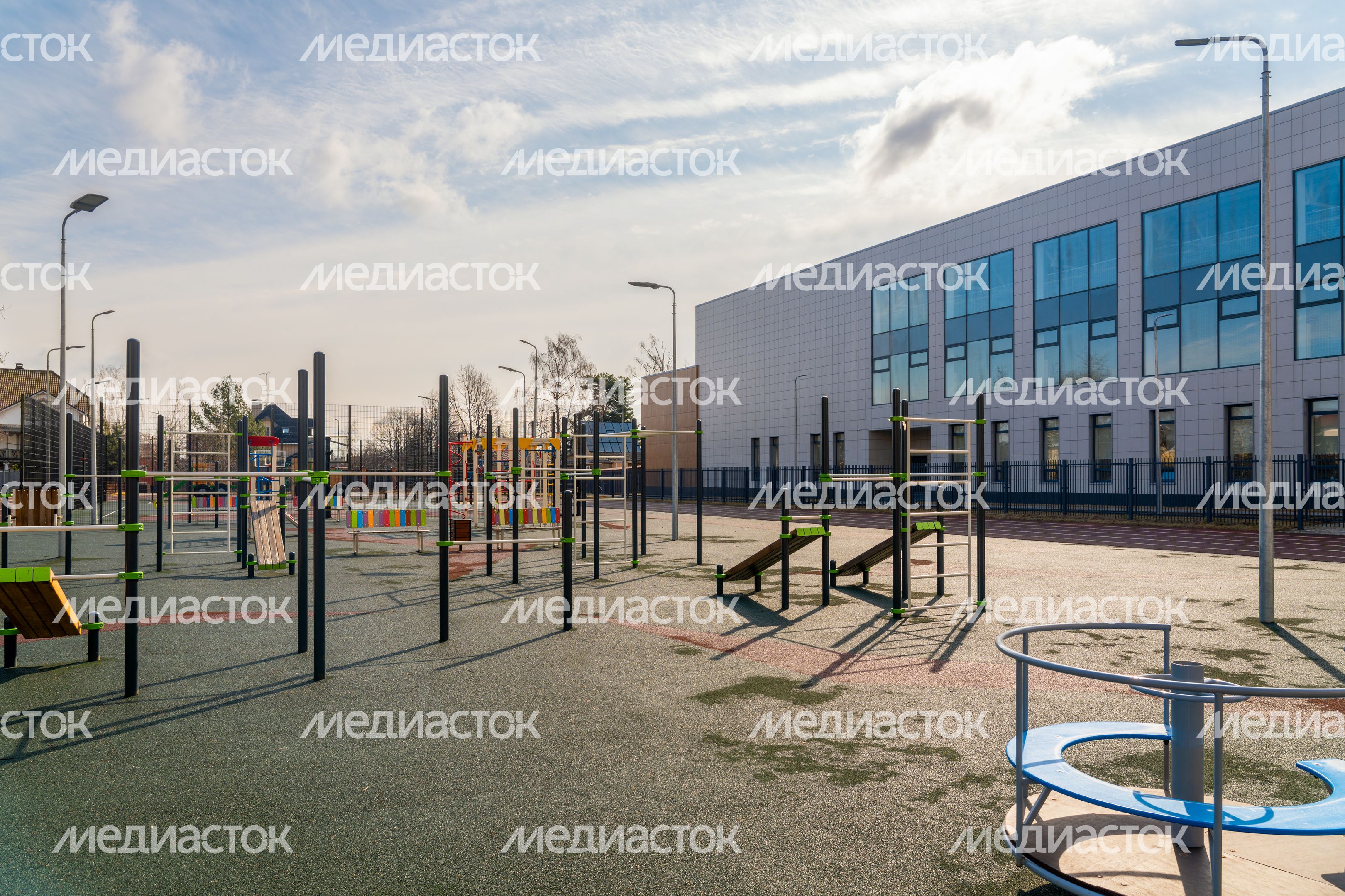 Новый корпус Немчиновского лицея в Одинцово Новый корпус Немчиновского лицея в Одинцово