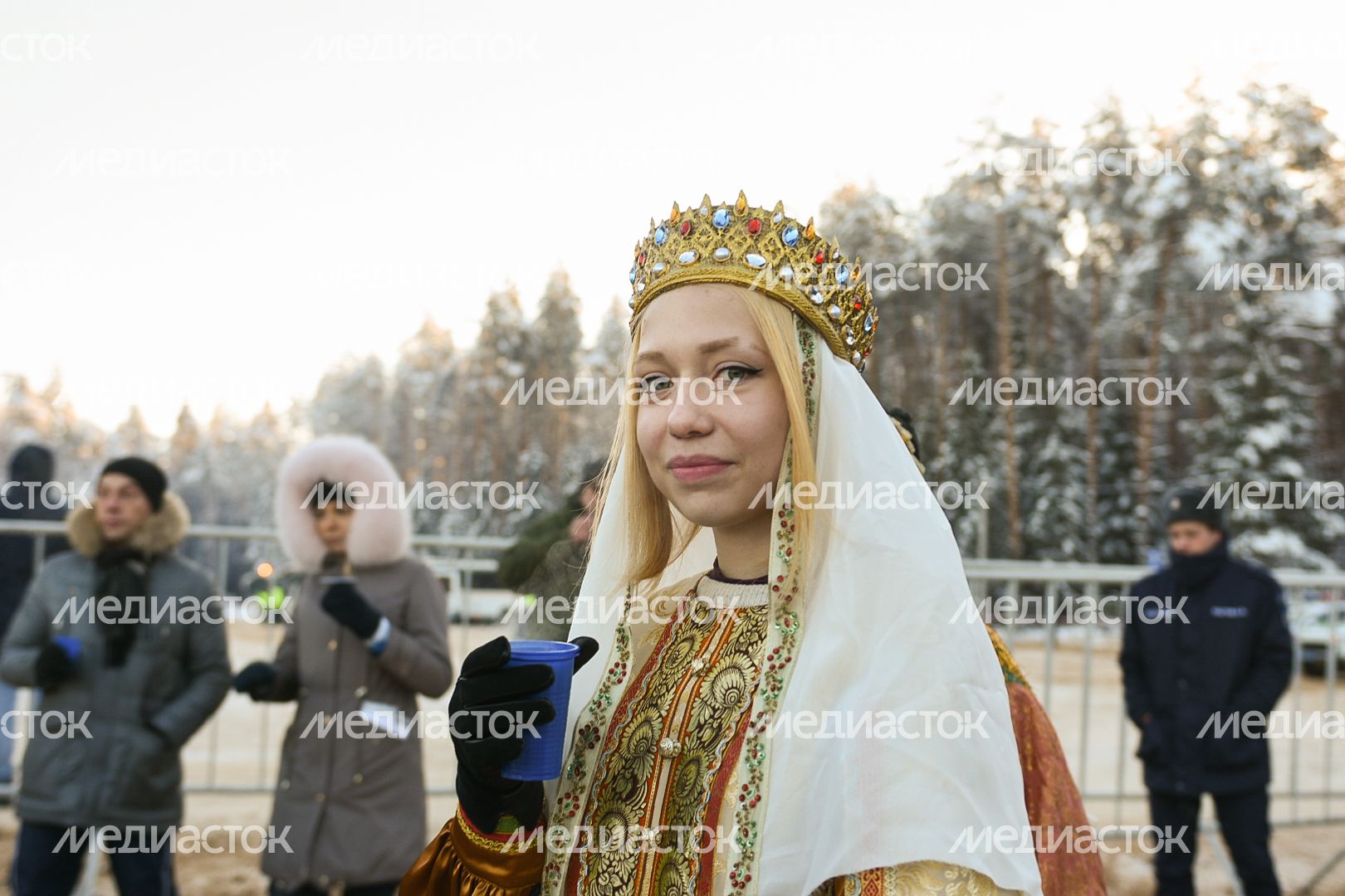 Сруб главной новогодней ели страны в Щелковском районе Подмосковья