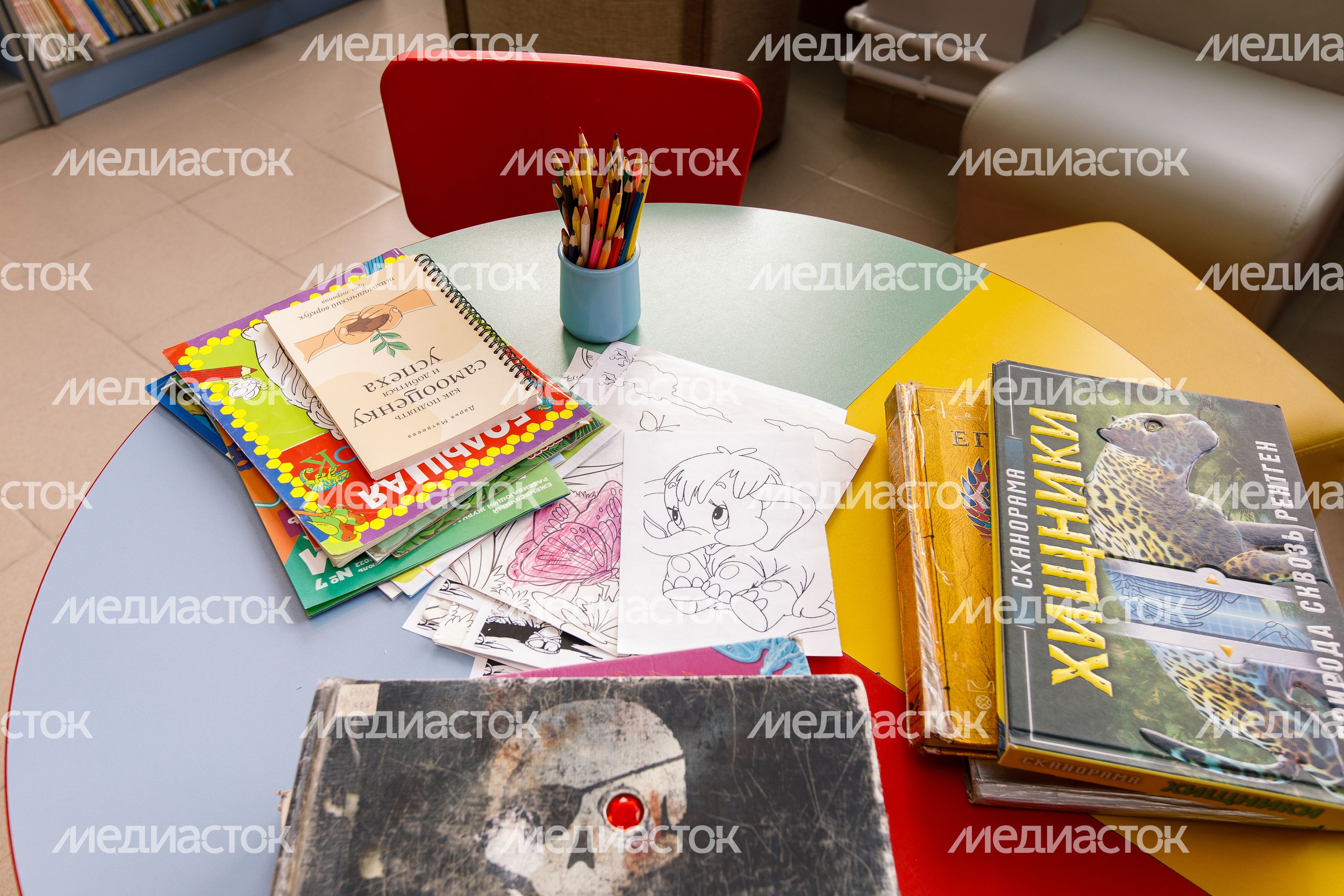 Центральная городская библиотека г. Дзержинский после ремонта Центральная городская библиотека г. Дзержинский после ремонта