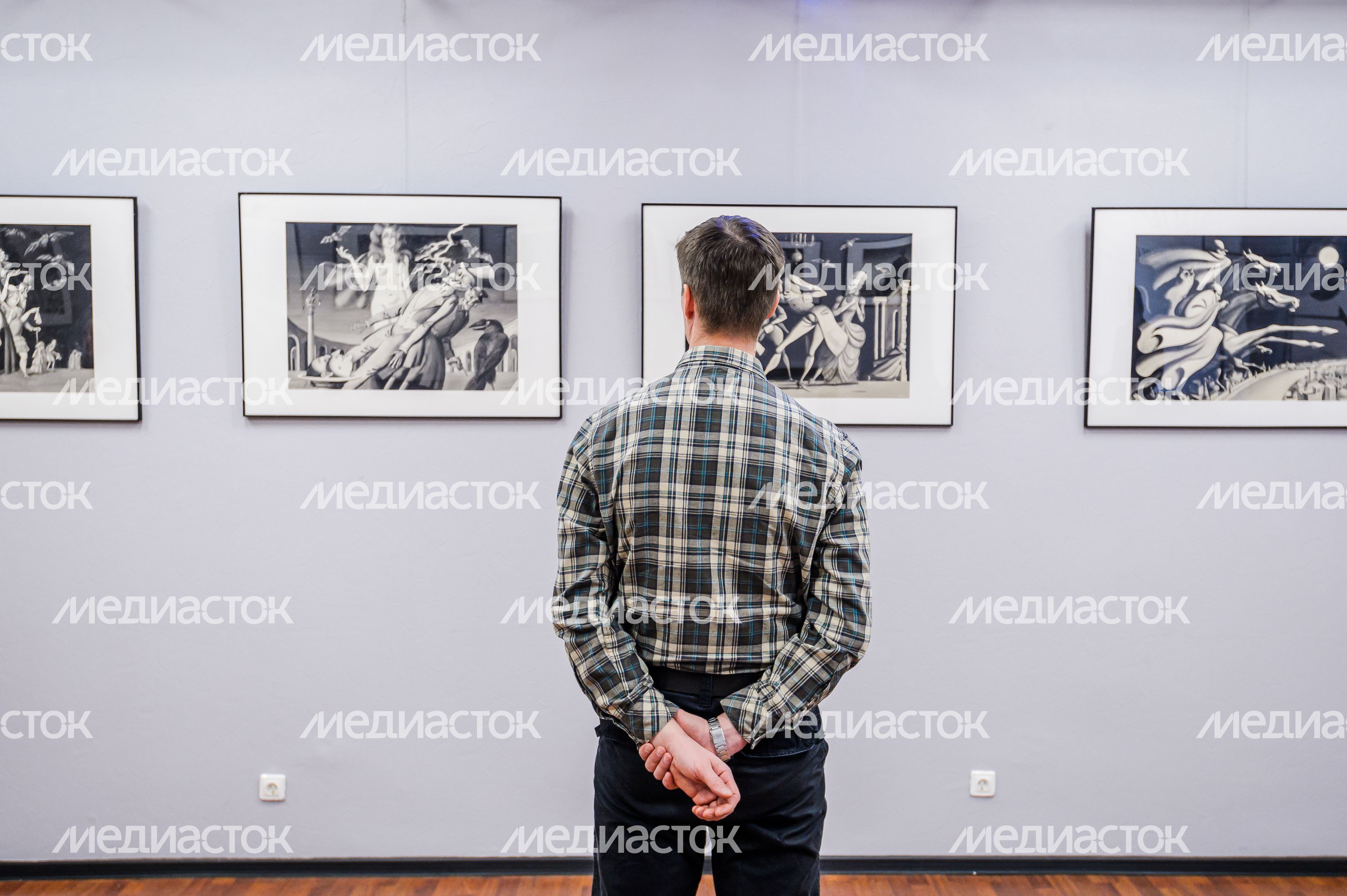 Выставка "Сергей Алимов. Иллюстрации к роману "Мастер и Маргарита" в Ногинске Выставка "Сергей Алимов. Иллюстрации к роману "Мастер и Маргарита" в Ногинске