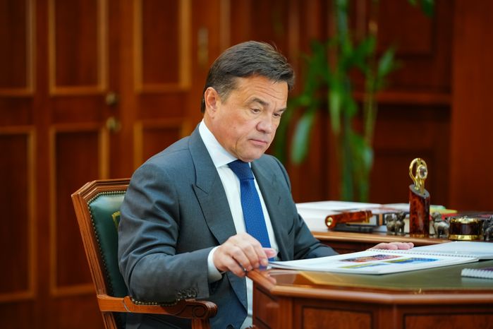 Андрей Воробьев поблагодарил Инну Волкову за работу на посту главы г.о. Электросталь