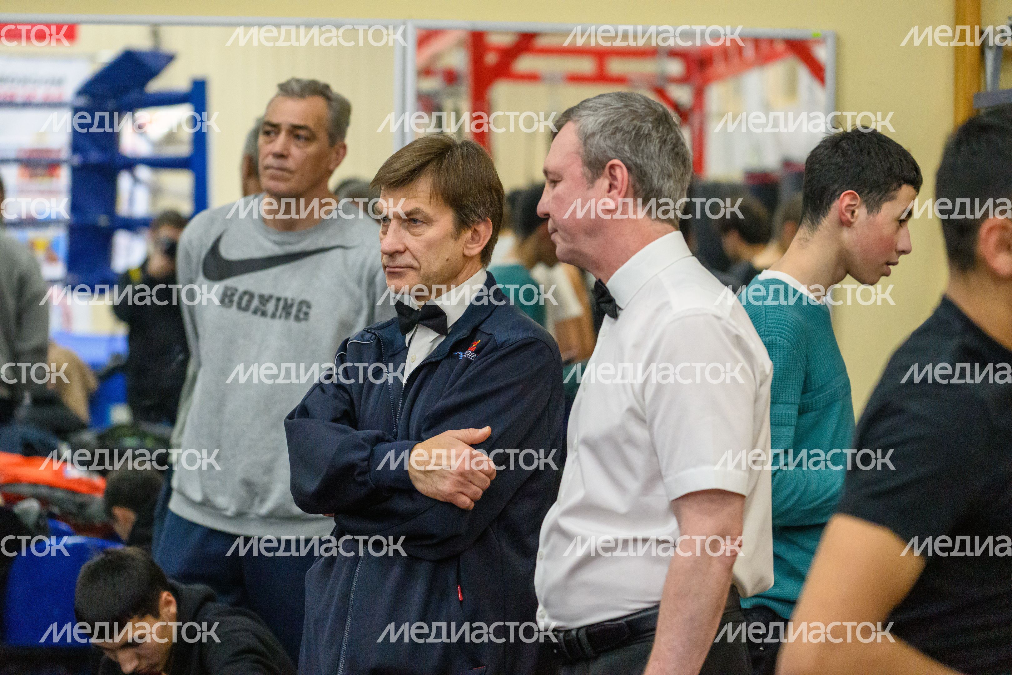 Соревнования по боксу в Люберцах, посвященные разгрому немецко-фашистских войск под Москвой Соревнования по боксу в Люберцах, посвященные разгрому немецко-фашистских войск под Москвой