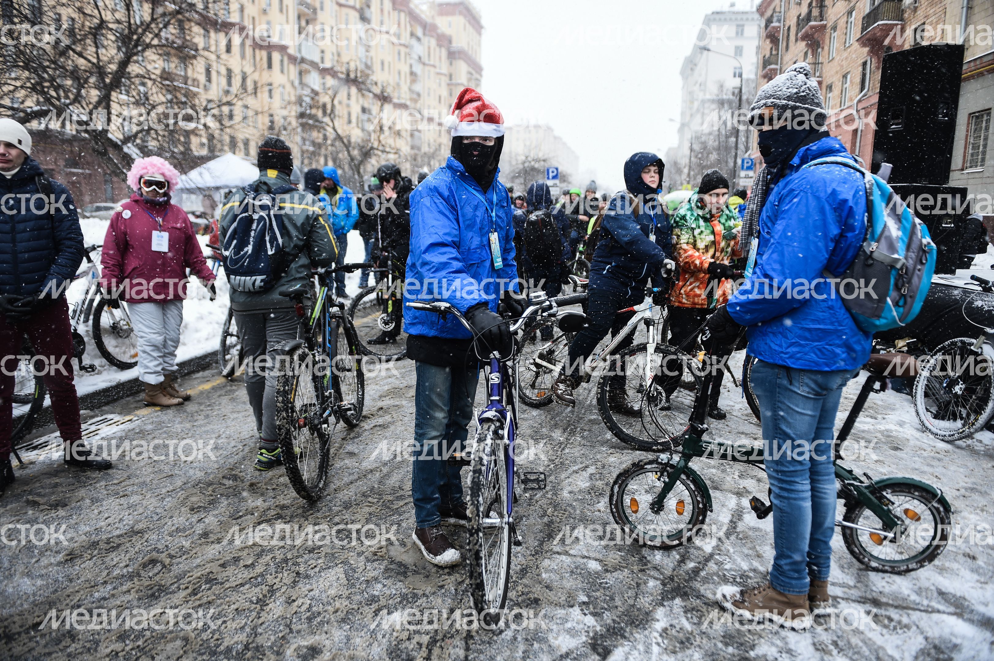 В Москве состоялся 4-й Зимний Велопарад