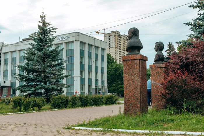 Памятник Одинцу боярину