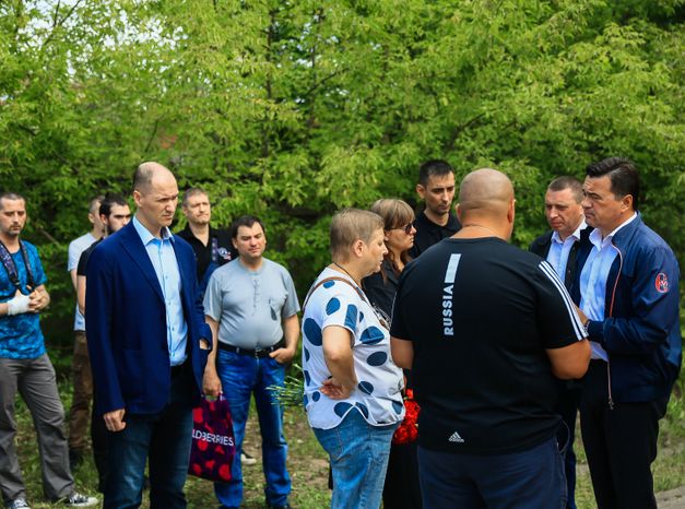 Оперативный штаб с участием Губернатора Подмосковья на месте ЧП в Сергиевом Посаде