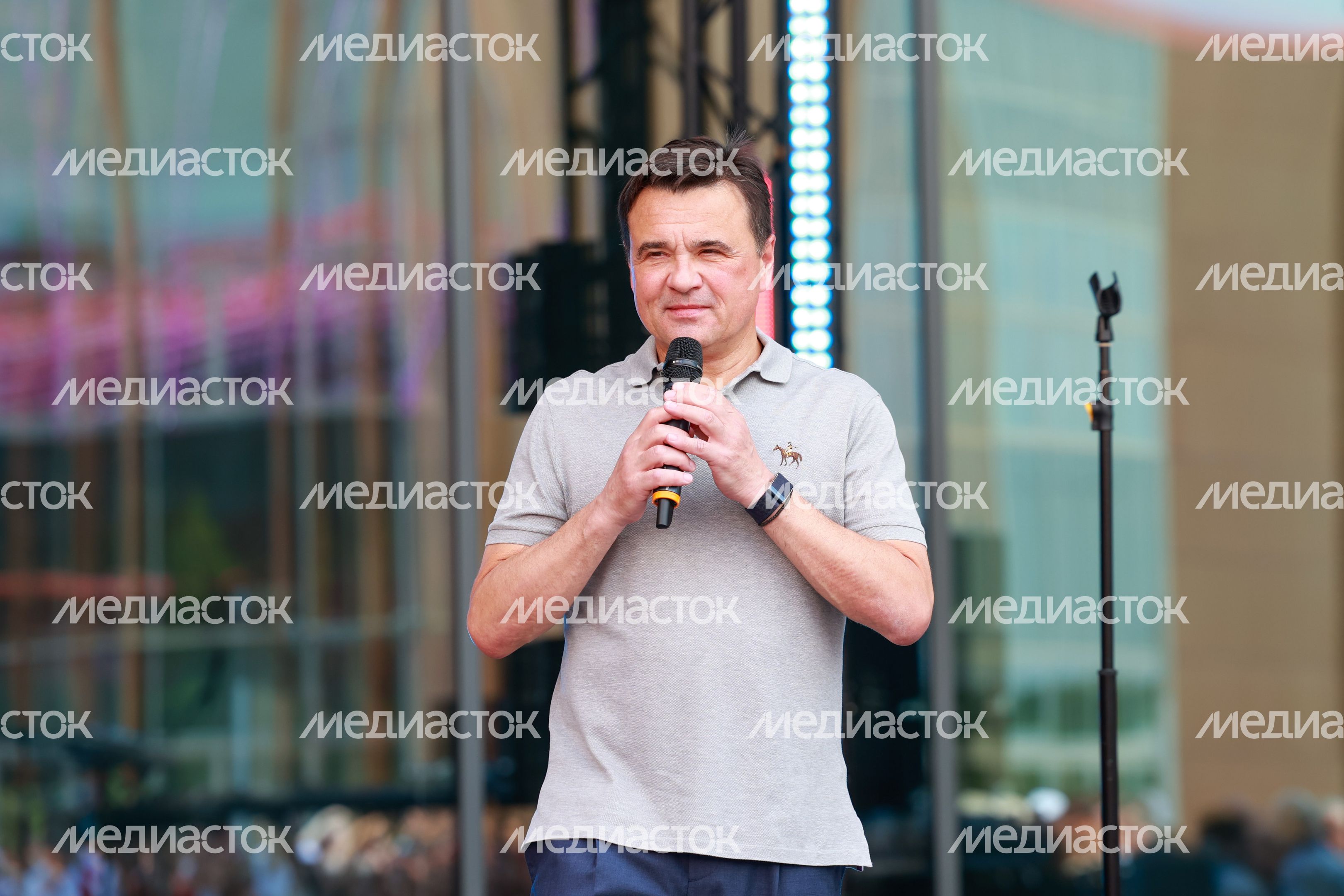 Андрей Воробьев поздравил победителей и призеров заключительного этапа Всероссийской олимпиады школьников Андрей Воробьев поздравил победителей и призеров заключительного этапа Всероссийской олимпиады школьников