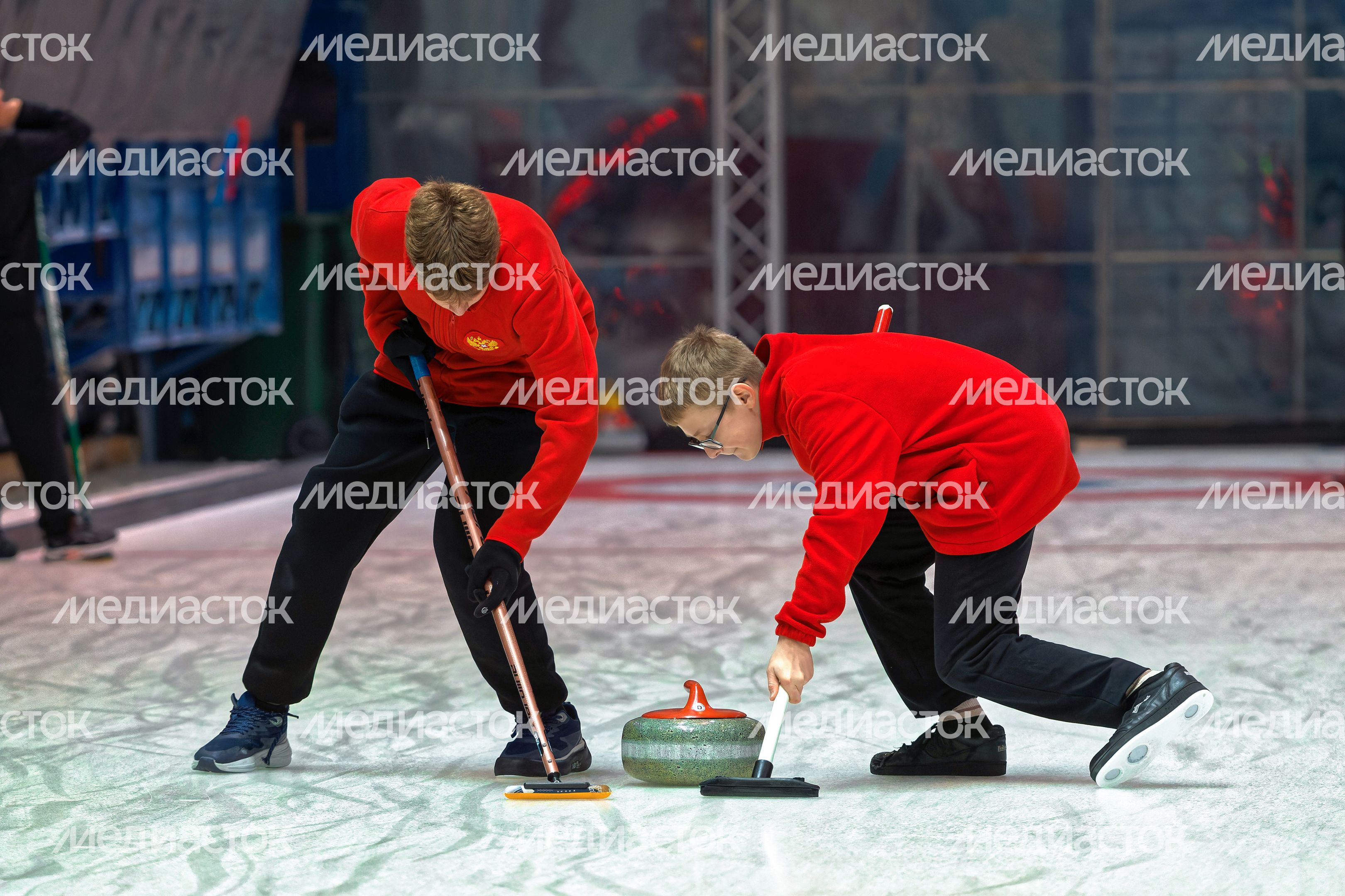 Первенство Центрального Федерального округа по керлингу среди юниоров в Дмитрове Первенство Центрального Федерального округа по керлингу среди юниоров в Дмитрове