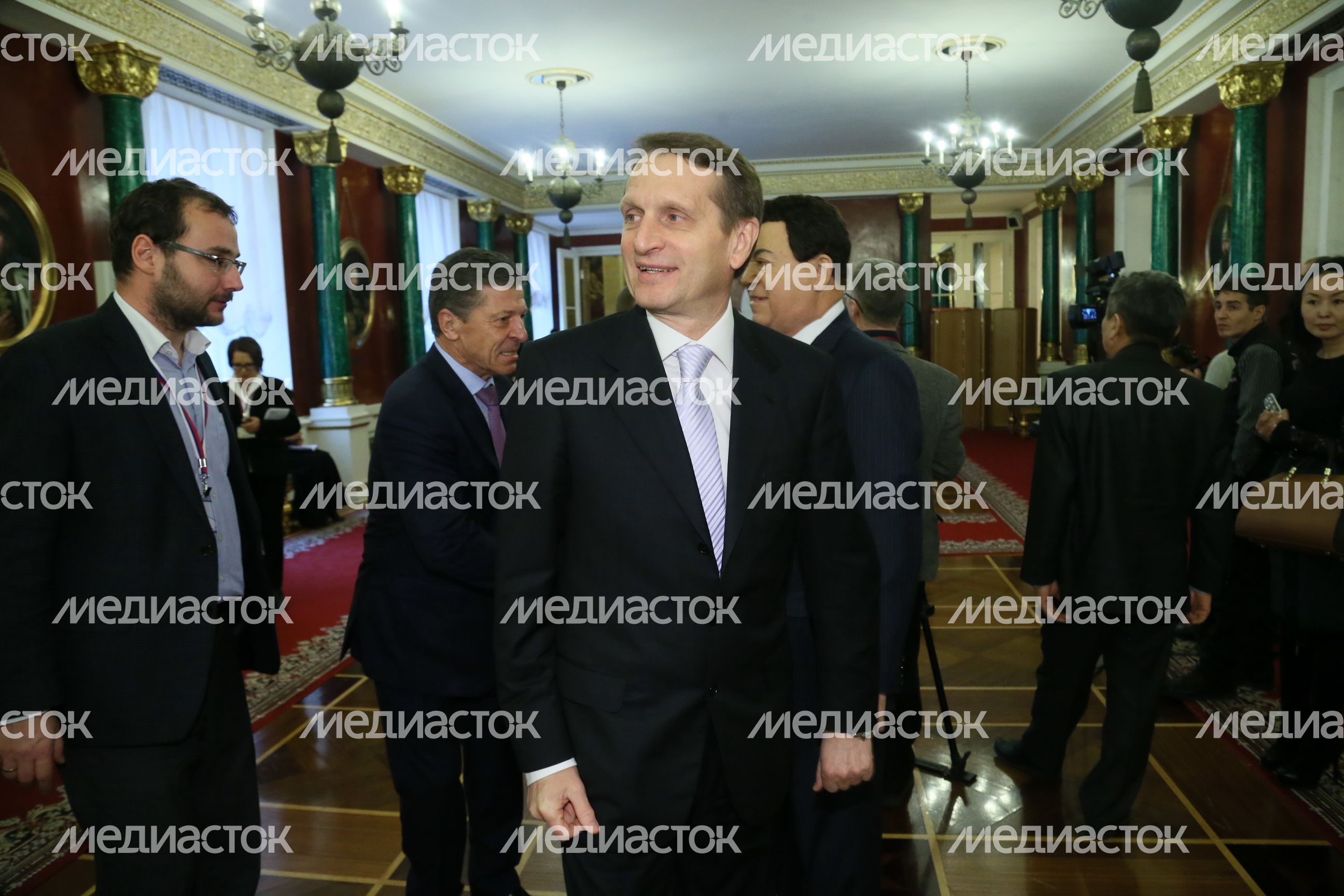 Ежегодное послание президента РФ Ежегодное послание президента РФ