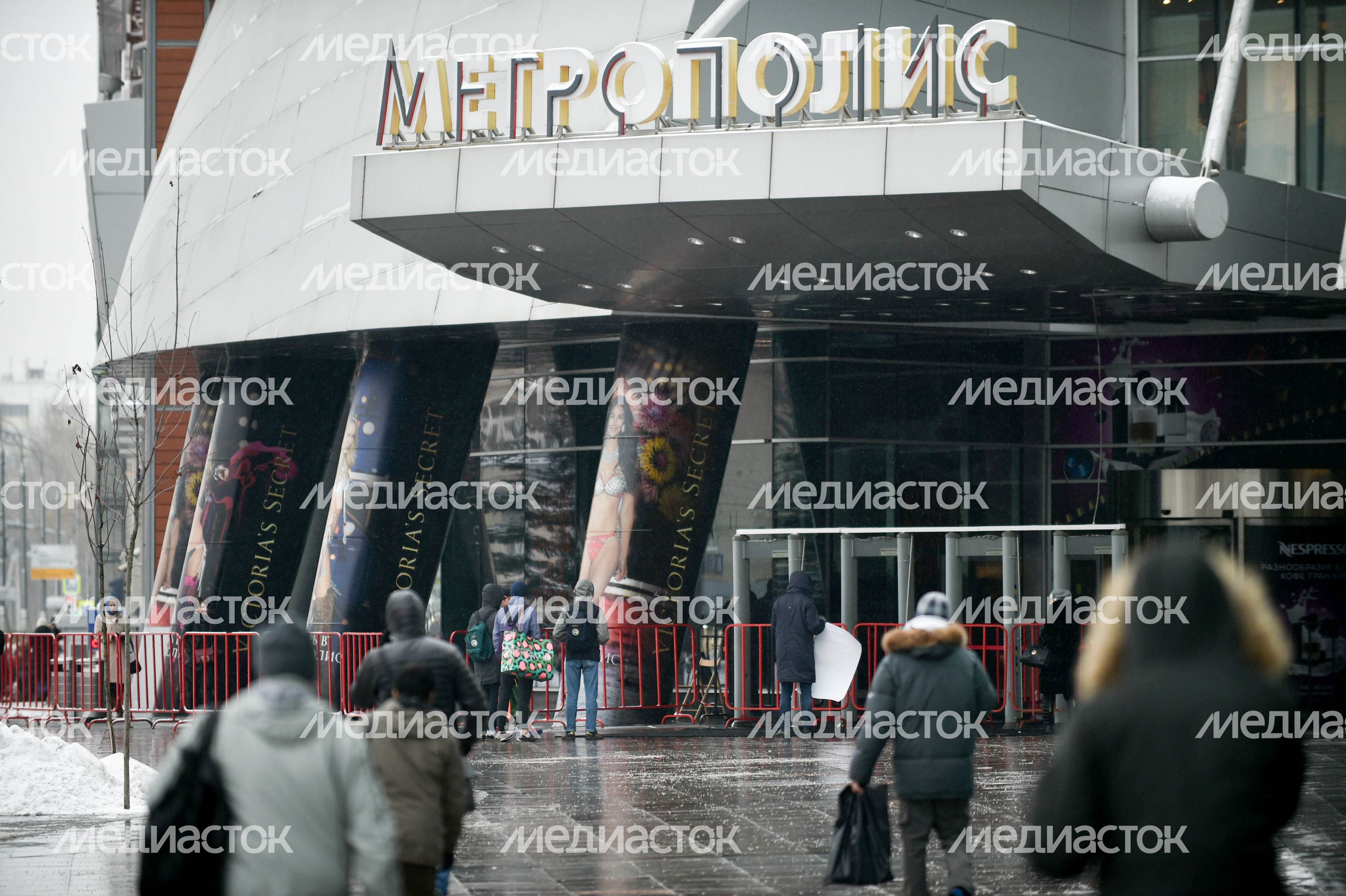 Открытие продаж коллекции KENZO для H&M Открытие продаж коллекции KENZO для H&M