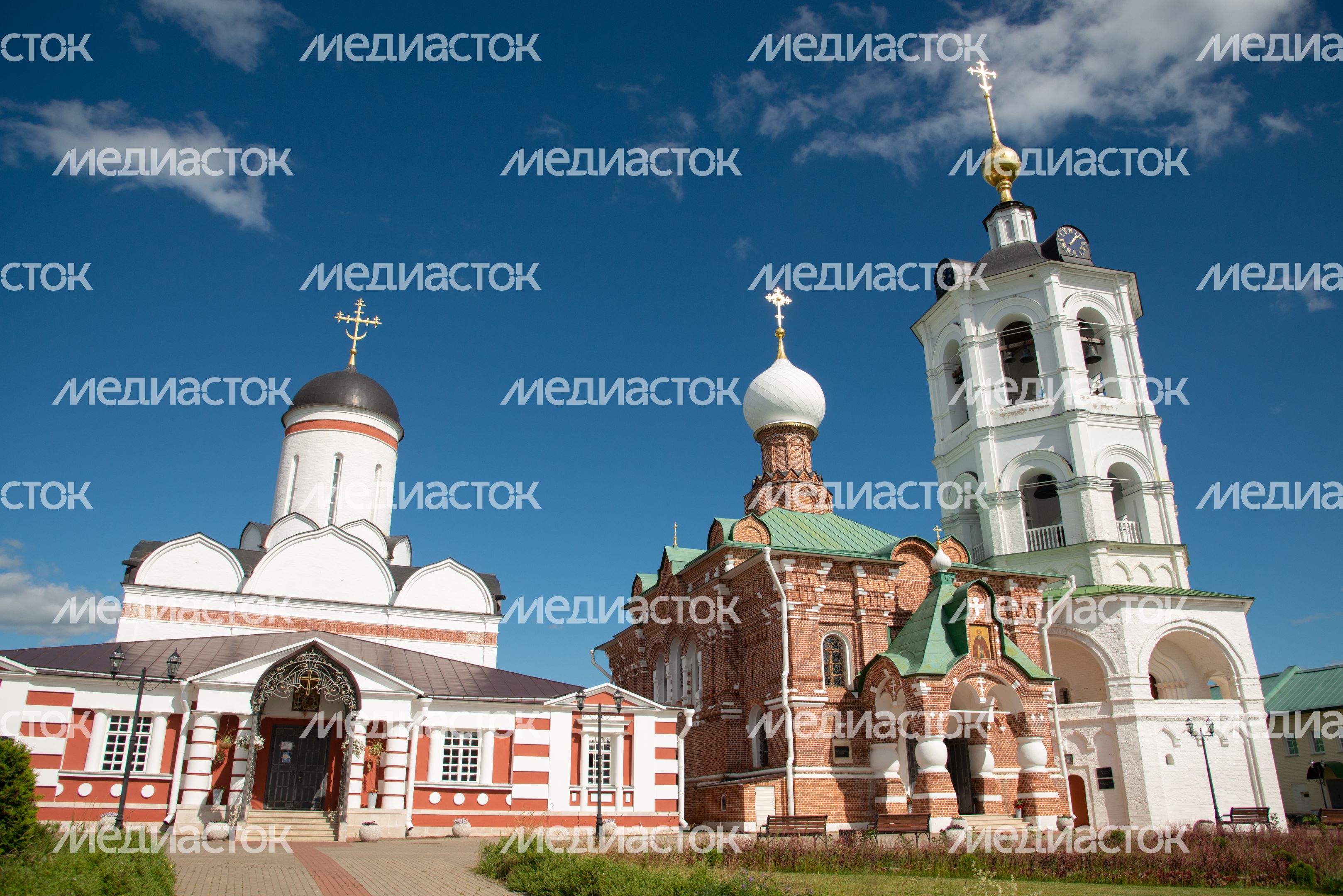 Дмитров. Николо-Пешношский мужской монастырь Дмитров. Николо-Пешношский мужской монастырь