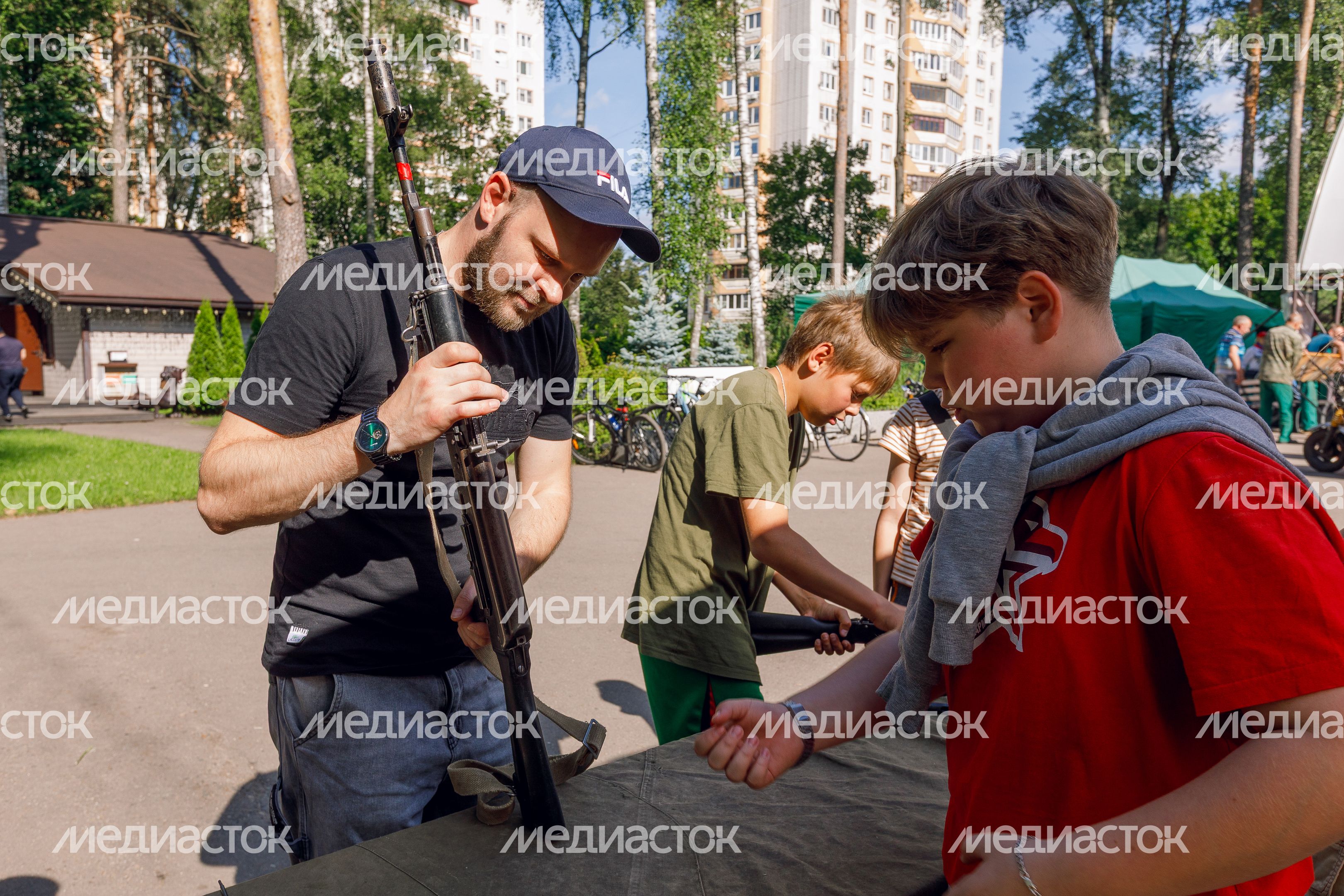 Спортивные мероприятия провели для молодежи на патриотическом фестивале «Гордость поколений» в Ногинске Богородского округа Спортивные мероприятия провели для молодежи на патриотическом фестивале «Гордость поколений» в Ногинске Богородского округа