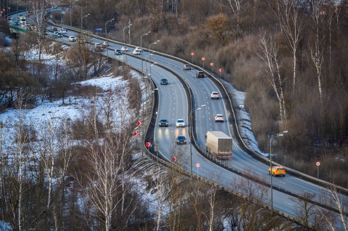 Воздушные шары в форме сердца в небе над Дмитровом