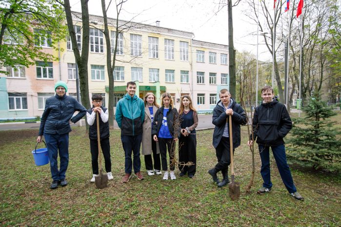 Химки. День добрых дел в СОШ «Наследие»
