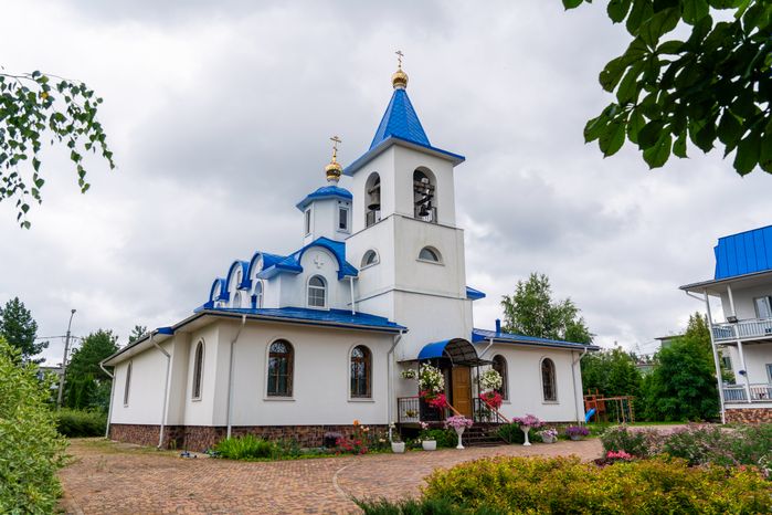 Церковь Покрова Пресвятой Богородицы в деревне Новая округа Солнечногорск