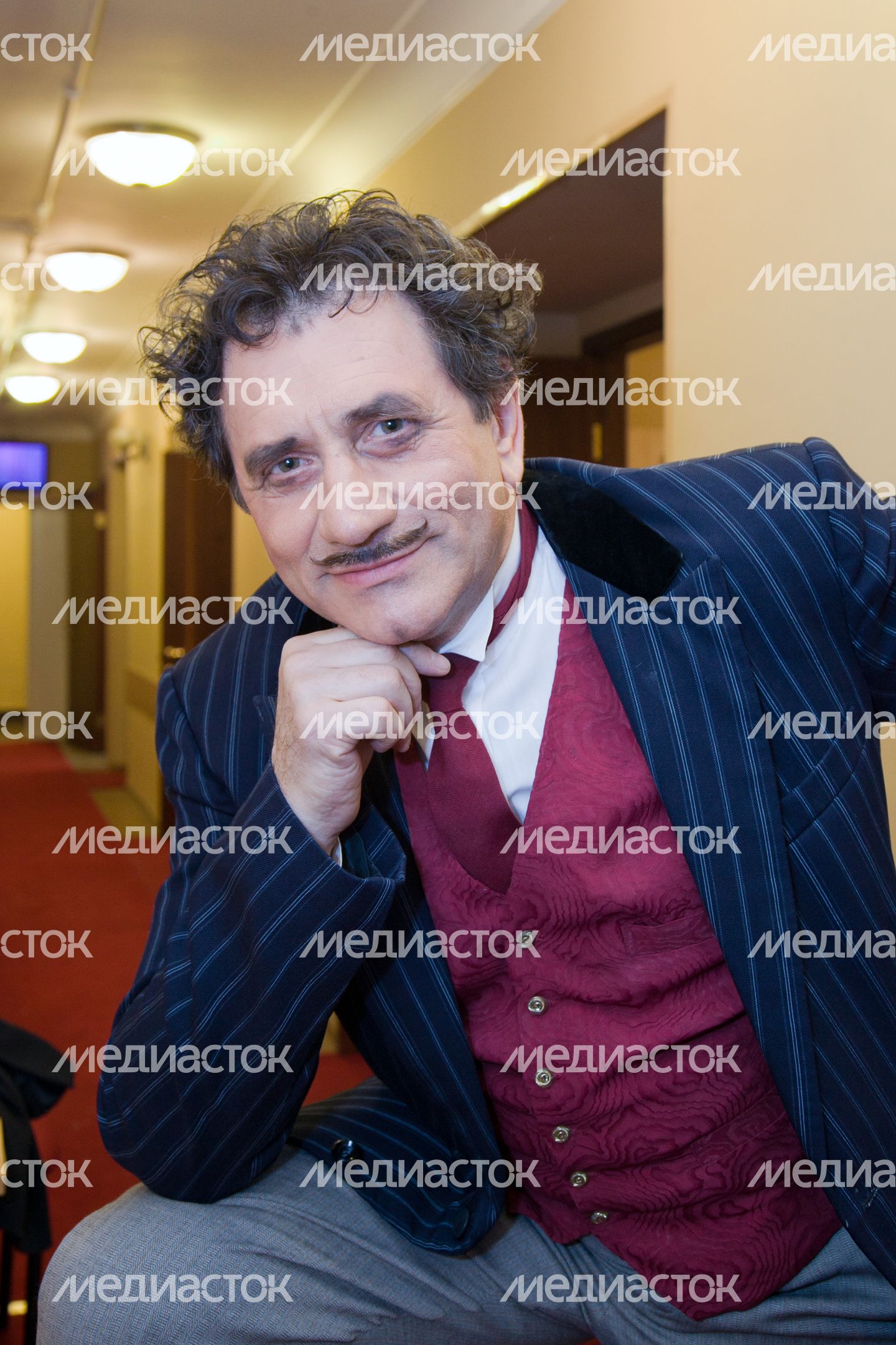 Актер Евгений Князев Актер Евгений Князев