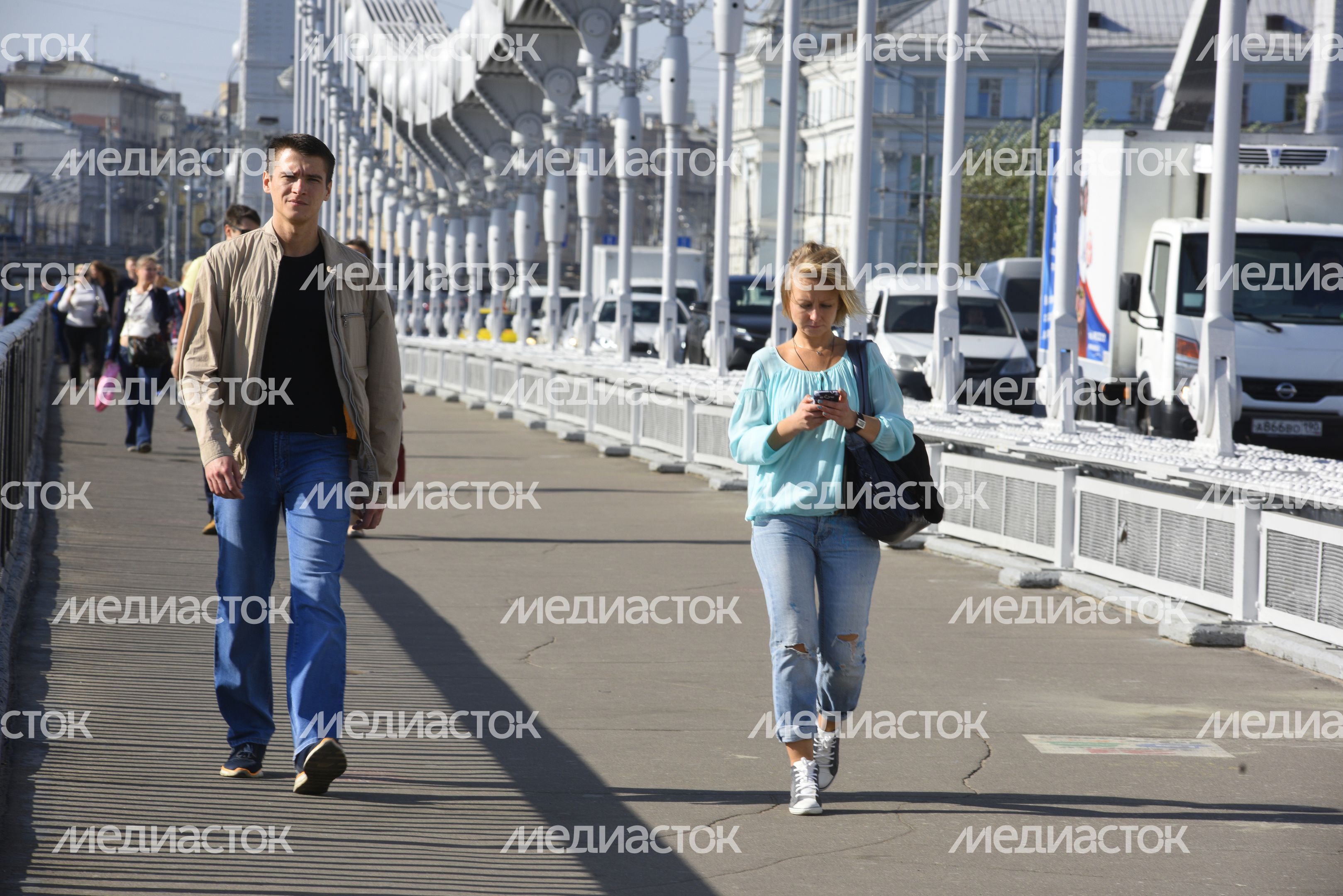 Теплая погода установилась в Москве Теплая погода установилась в Москве