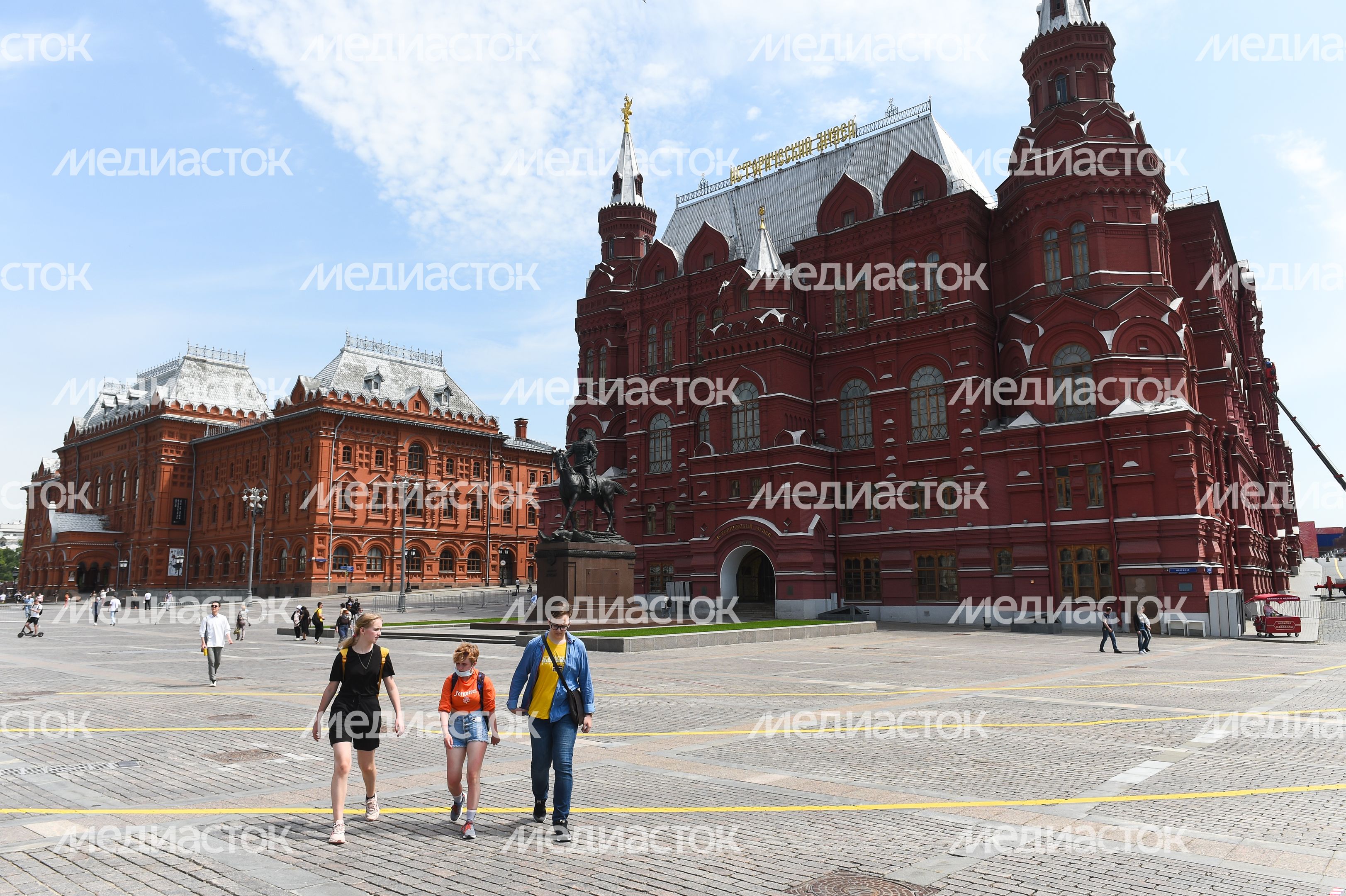 Новый этап снятия ограничений из-за коронавируса в Москве