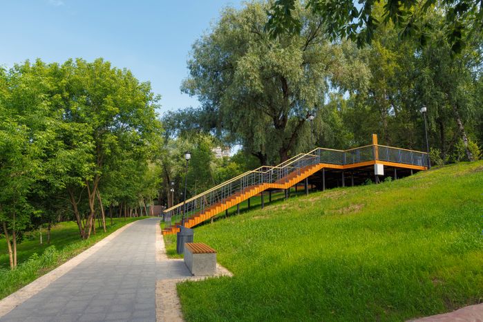 Благоустройство набережной Борисоглебского озера в Раменском парке