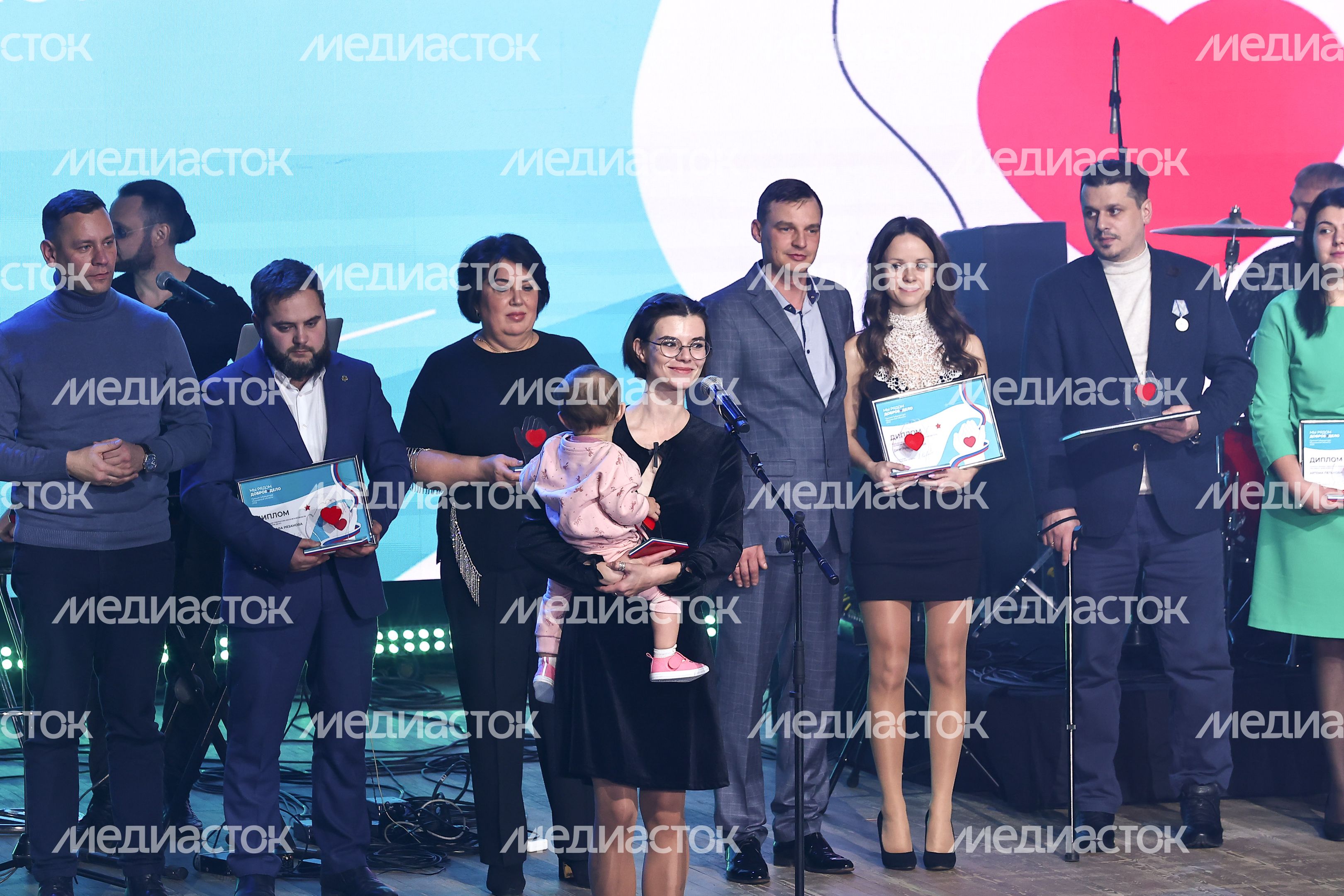 Награждение Губернатором лауреатов губернаторской премии «Мы рядом. Доброе дело»