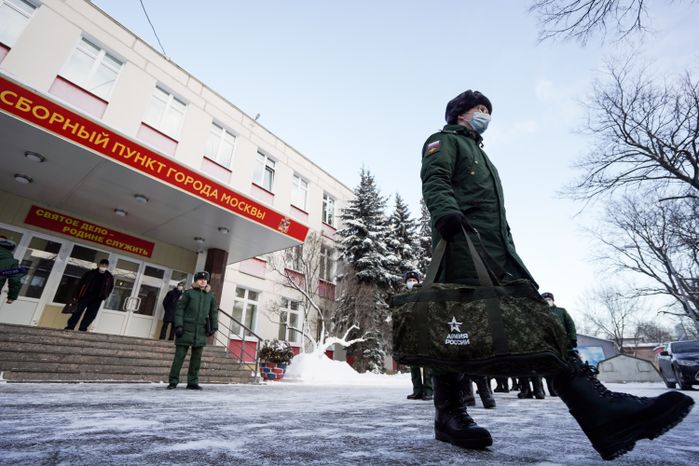Отправка призывников в научные роты ВС РФ