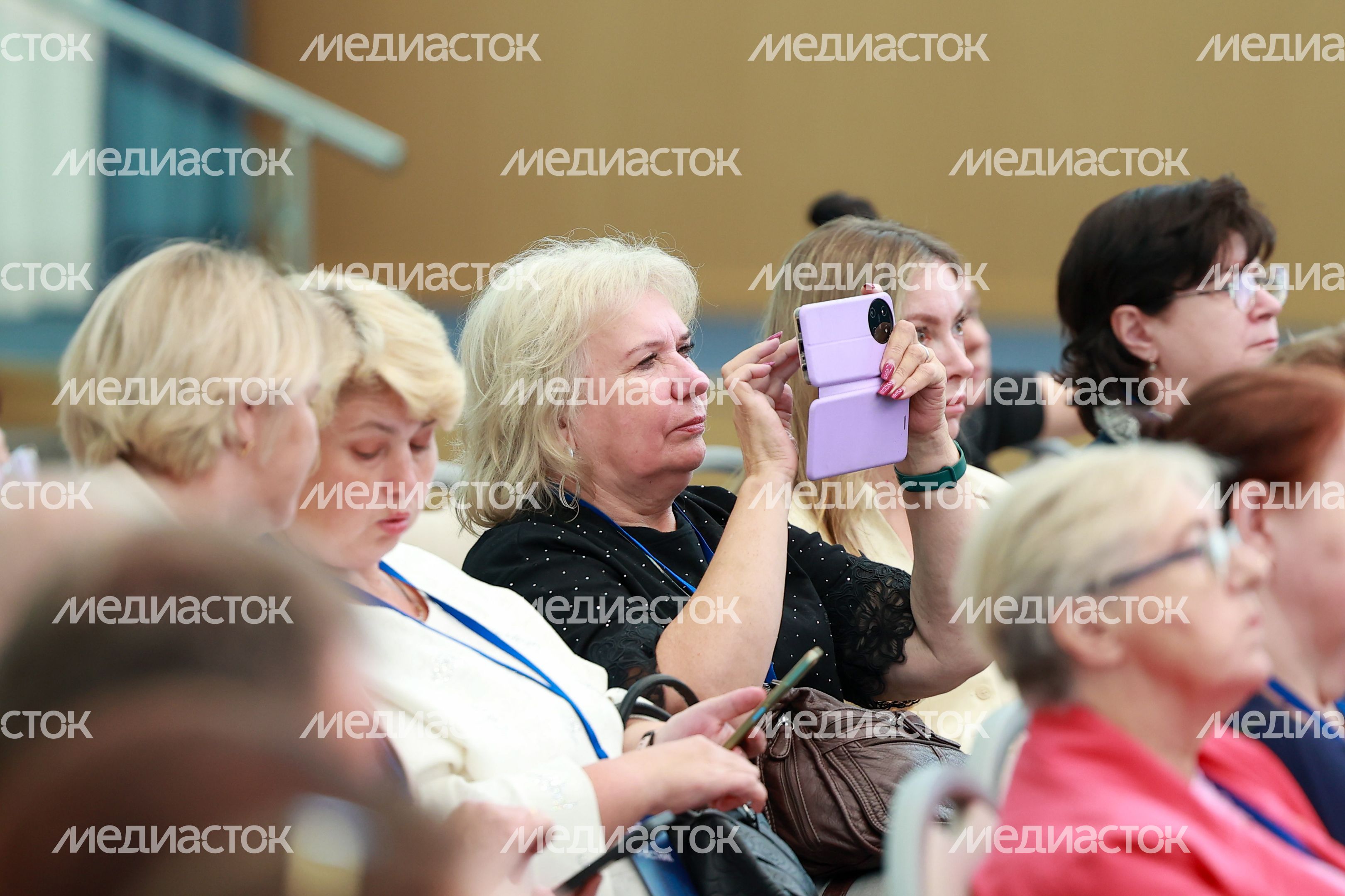Состоялся ежегодный форум «Грамотный собственник — фактор развития сферы ЖКХ» в Доме Правительства Московской области Состоялся ежегодный форум «Грамотный собственник — фактор развития сферы ЖКХ» в Доме Правительства Московской области
