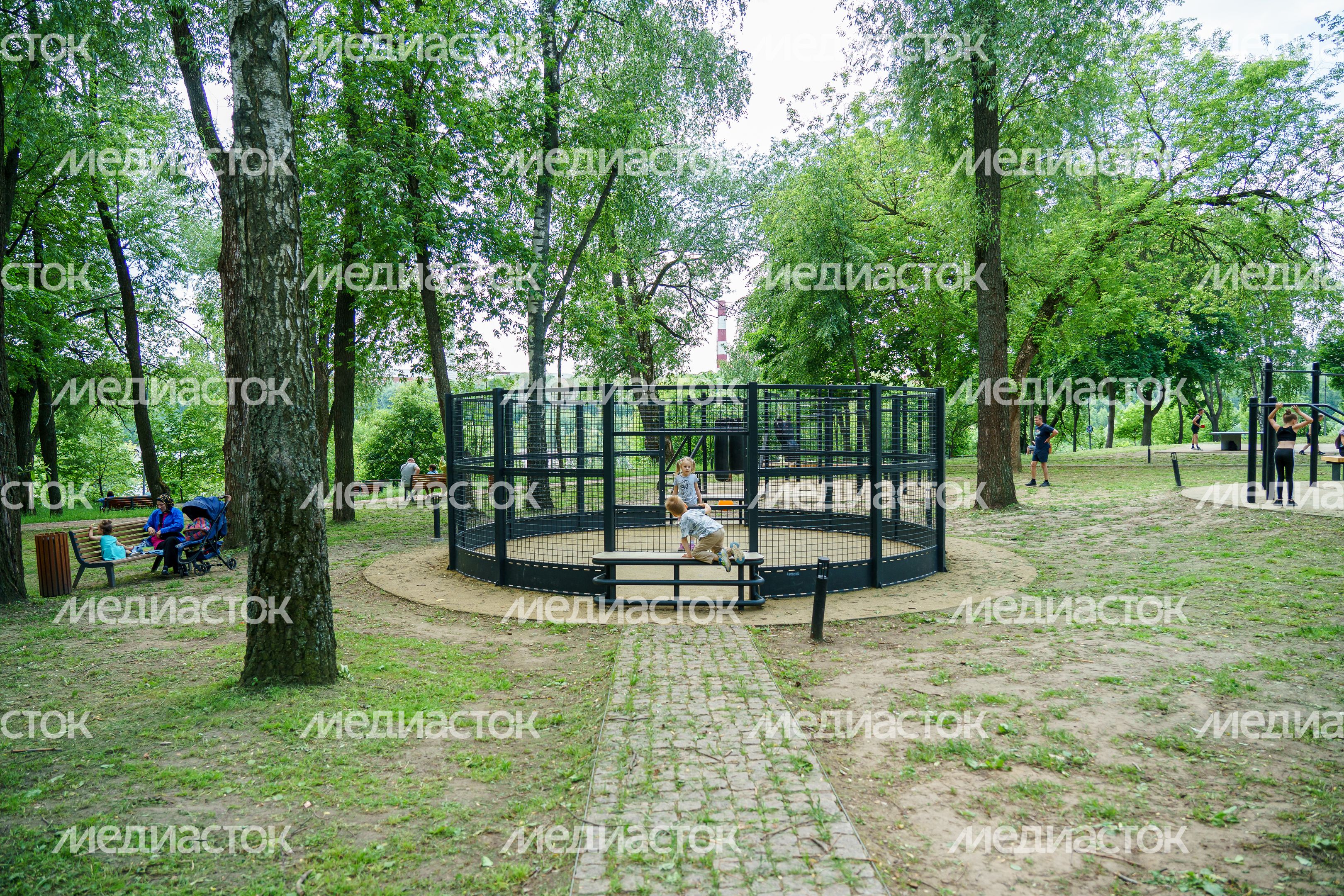 Раменский городской парк культуры и отдыха летом