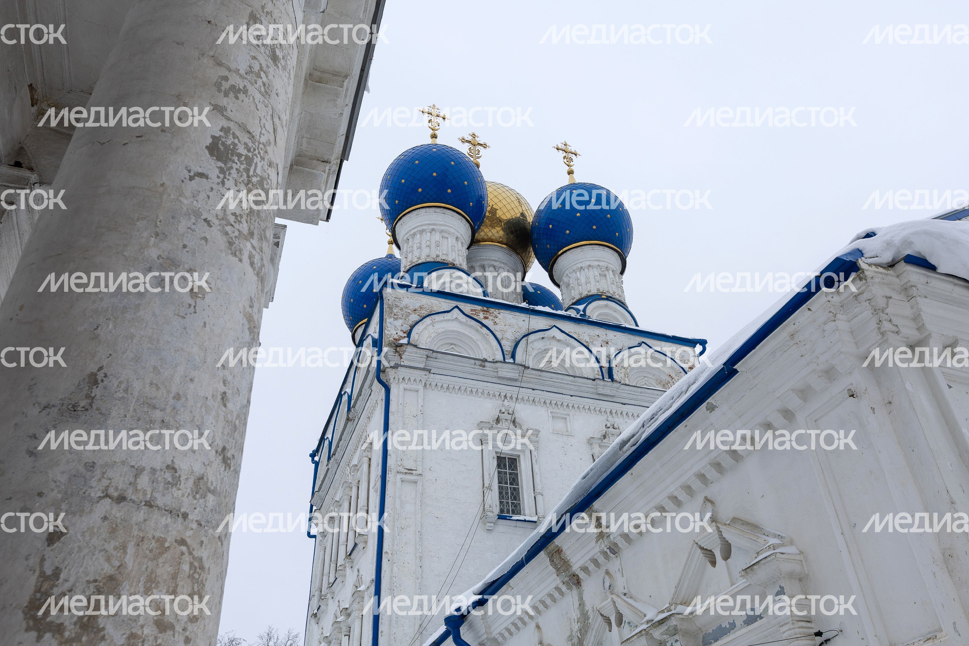 Михайло-Архангельский собор в Бронницах Михайло-Архангельский собор в Бронницах