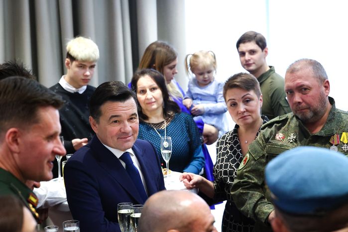 Награждение добровольцев из отряда «БАРС» Губернатором Подмосковья