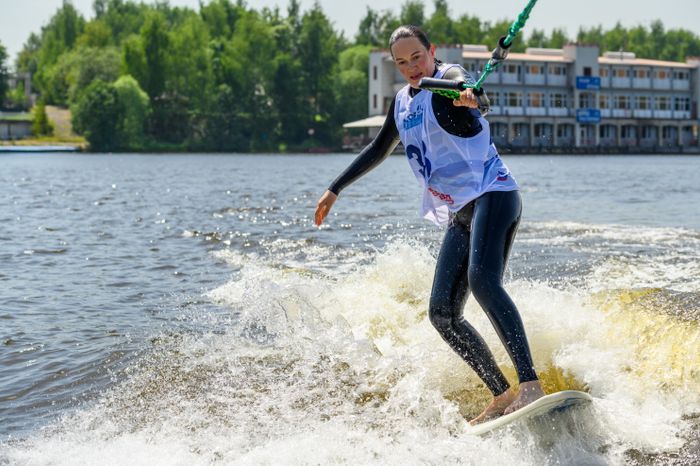 Чемпионат Московской области по серфингу на Пироговском водохранилище в Долгопрудном