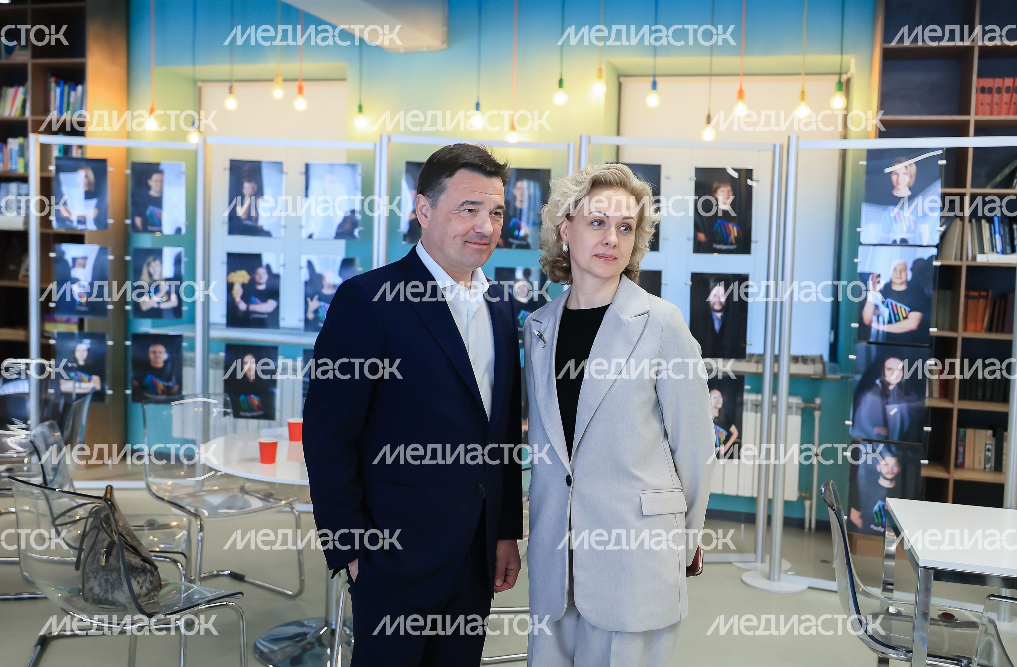 Представление учащимися «Изобретариума» своих разработок Губернатору Подмосковья