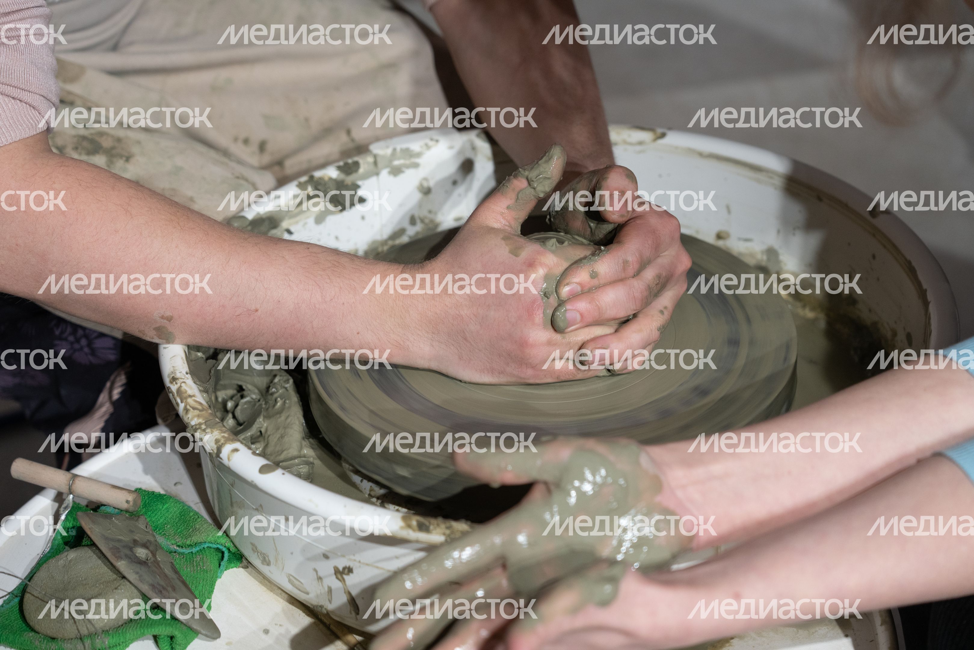 Зарайск. Фестиваль «Между прошлым и будущим» Зарайск. Фестиваль «Между прошлым и будущим»
