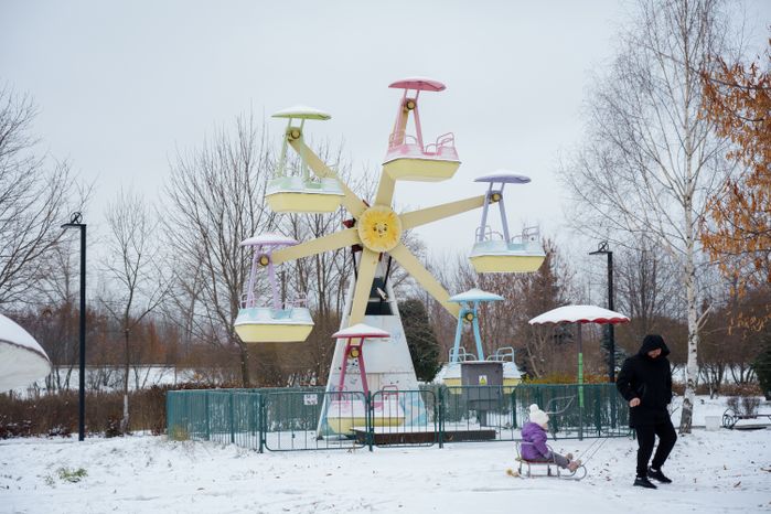 Дубна. Парк семейного отдыха. Зима