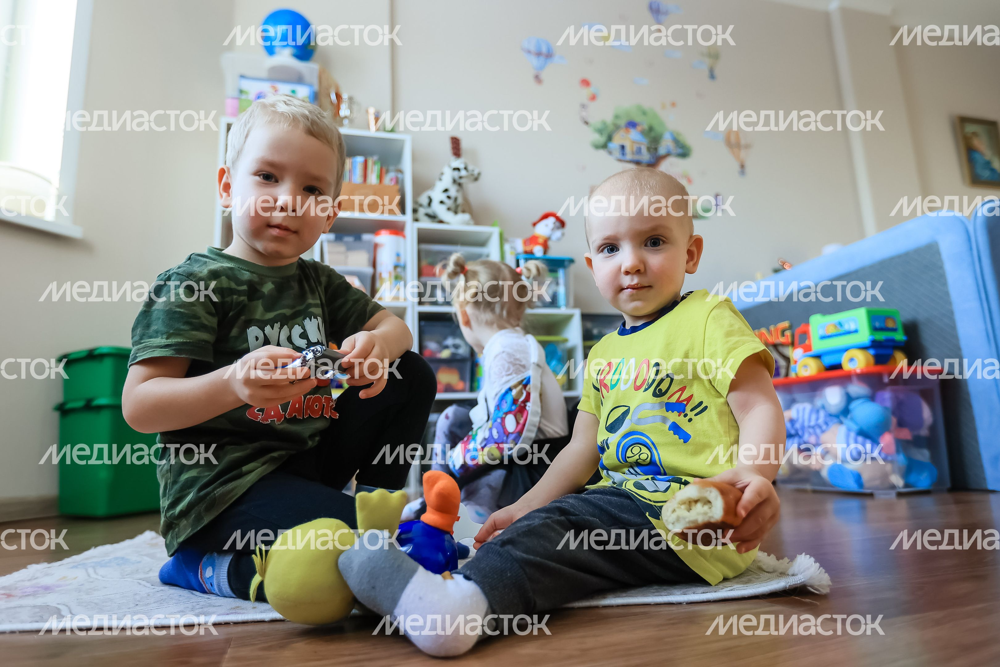 Встреча губернатора с супругами офицеров, участвующих в СВО