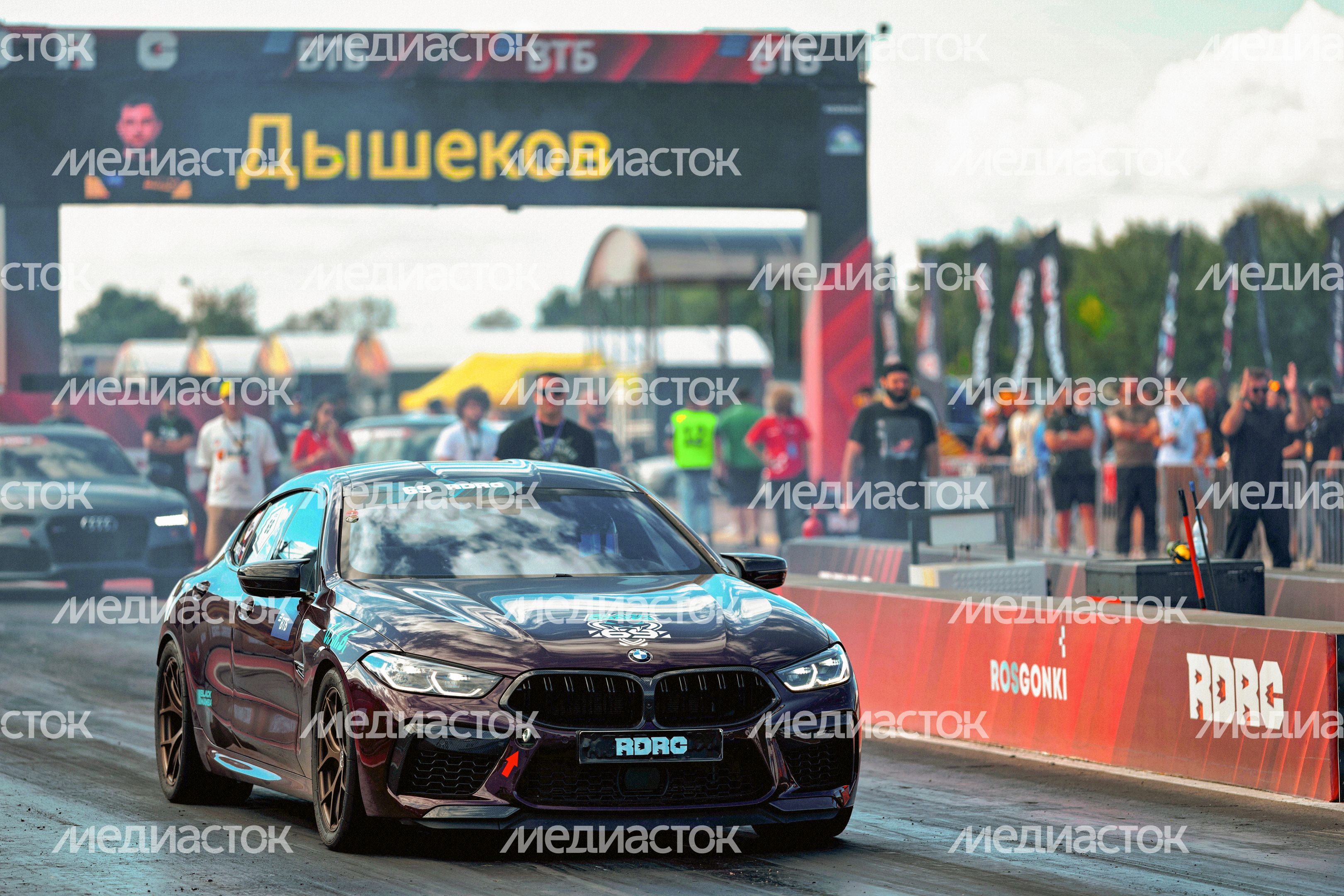 Чемпионат и Кубок России по дрэг-рейсингу RDRC 2026. Заезд автомобилей на автодроме RDRC Racepark в Раменском округе Чемпионат и Кубок России по дрэг-рейсингу RDRC 2026. Заезд автомобилей на автодроме RDRC Racepark в Раменском округе
