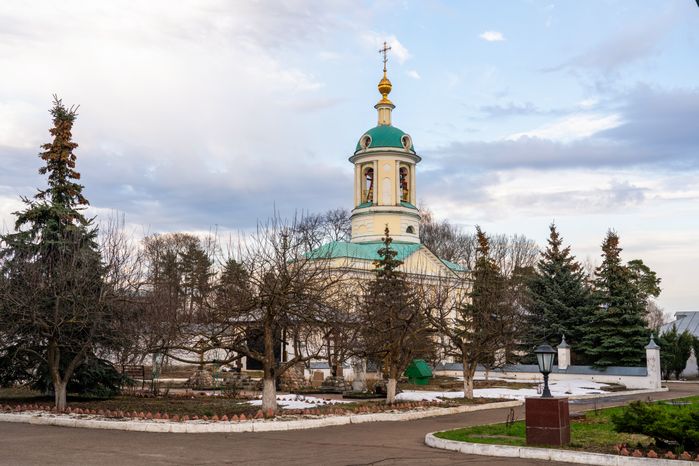 Свято-Екатерининский ставропигиальный мужской монастырь (Екатерининская пустынь) в городе Видное Ленинского округа