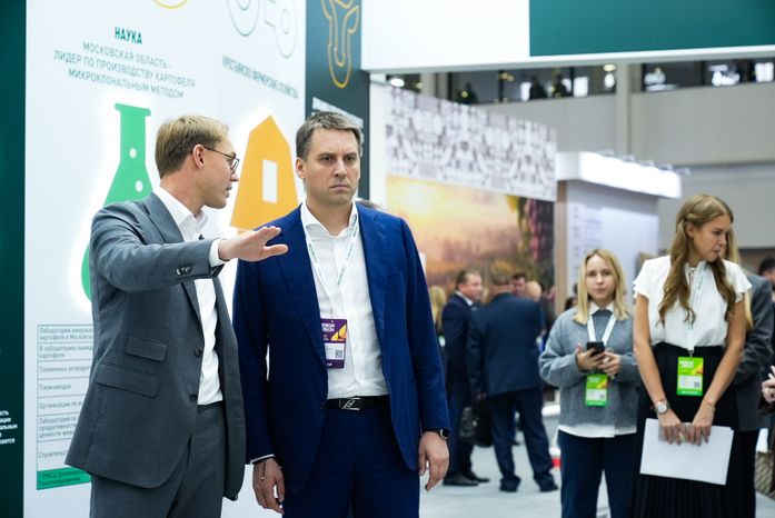 Вячеслав Духин и Сергей Двойных подписали ряд соглашений о реализации в Подмосковье крупных агропромышленных проектов