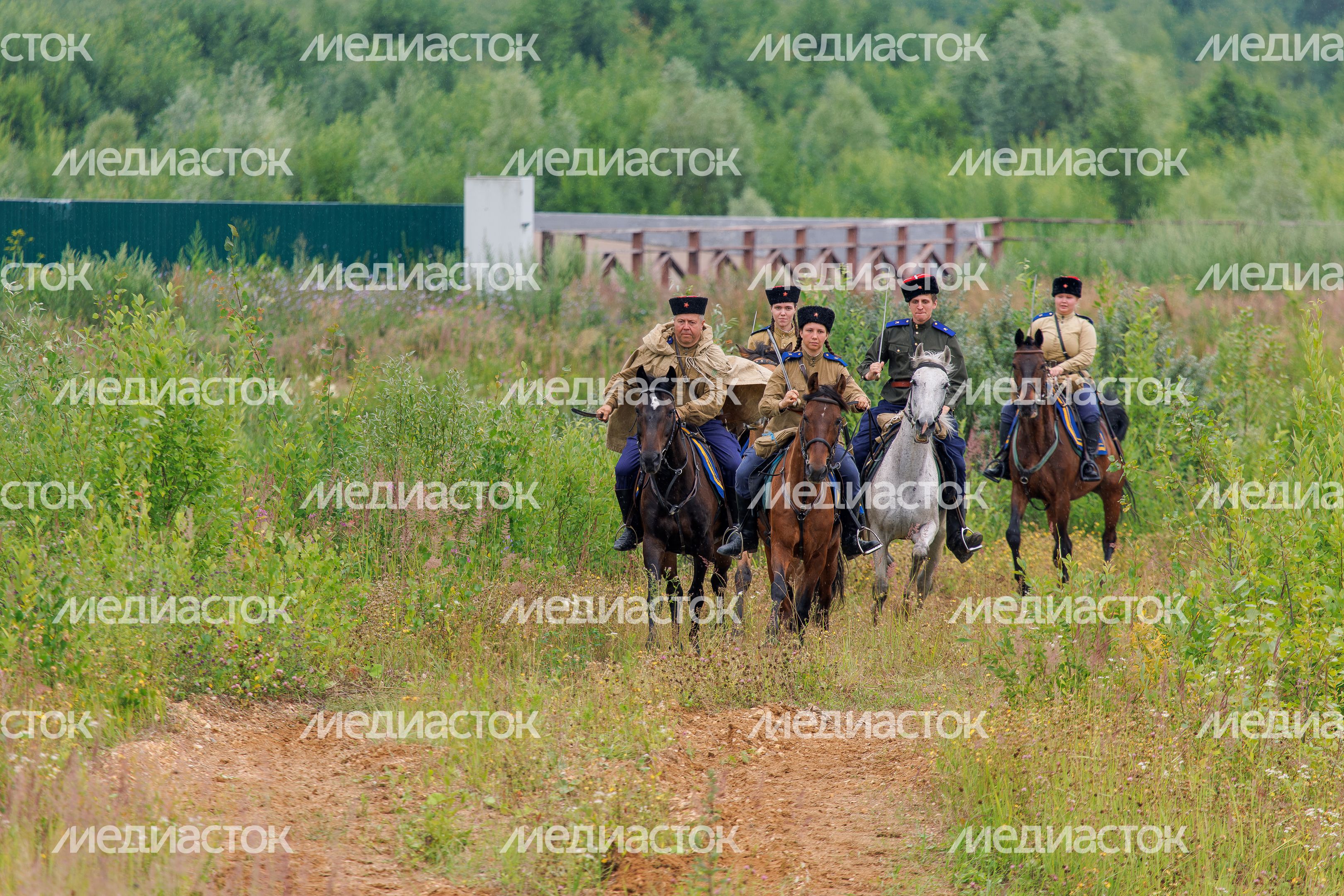 Эпизод Курской битвы под Прохоровкой на военно-исторической реконструкции в Центральном парке «Патриот»
