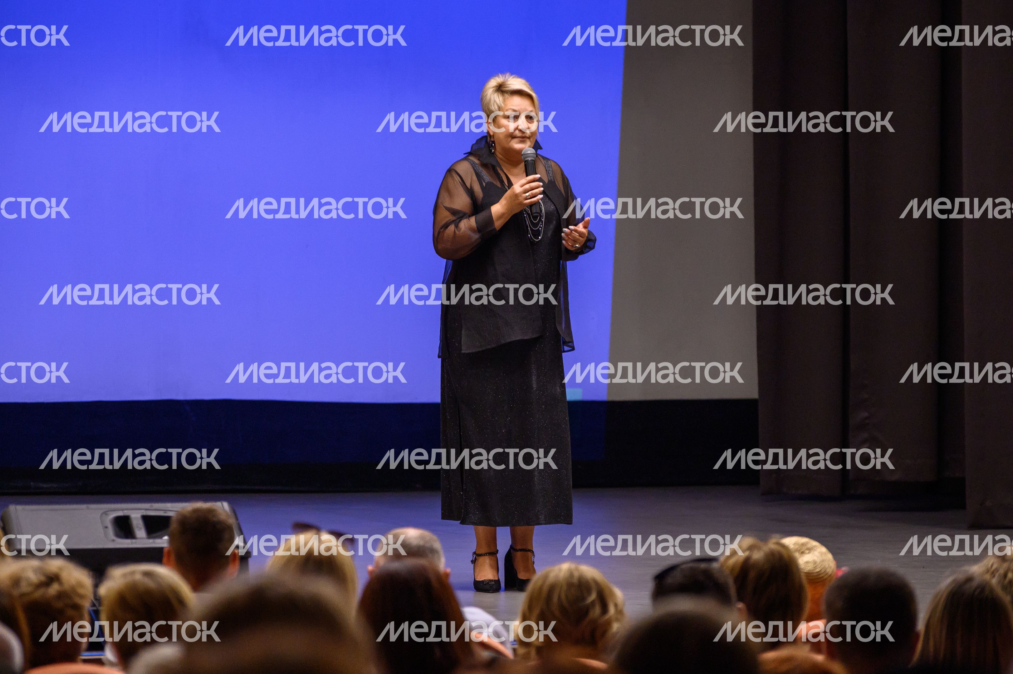 Шоу Анастасии Волочковой «Одержимость» в селе Константиново Шоу Анастасии Волочковой «Одержимость» в селе Константиново