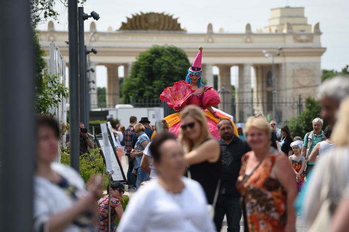 Открытие фестиваля садов и цветов Moscow Flower Show в парке «Музеон» в Москве