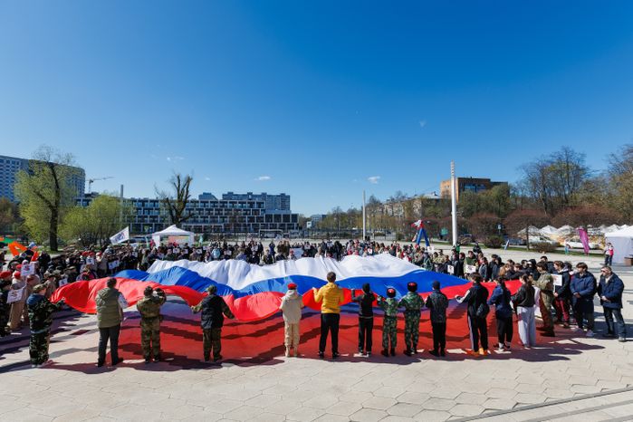 Спортивно-патриотическая игра «Зарница. Наследники победителей» в парке Мира в Мытищах