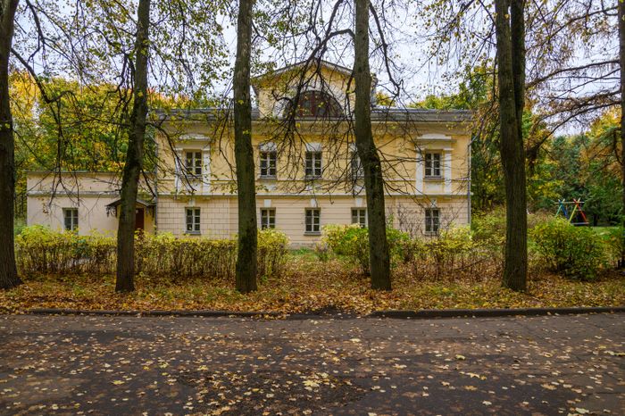 Осень в усадьбе Суханово Ленинского округа