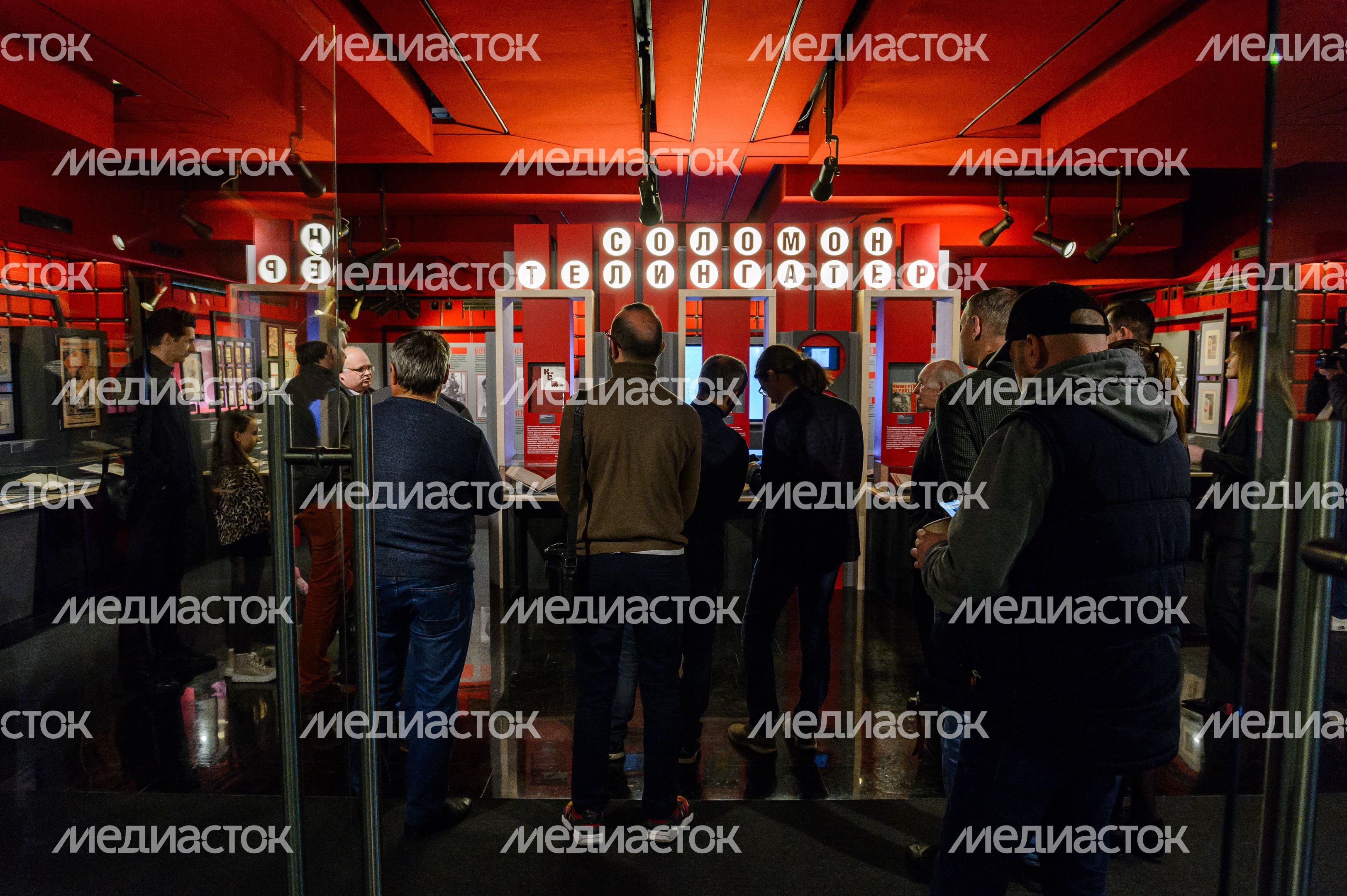 Ленинские Горки. Закрытие летнего сезона Клуба любителей автомобилей «Волга-242» Ленинские Горки. Закрытие летнего сезона Клуба любителей автомобилей «Волга-242»