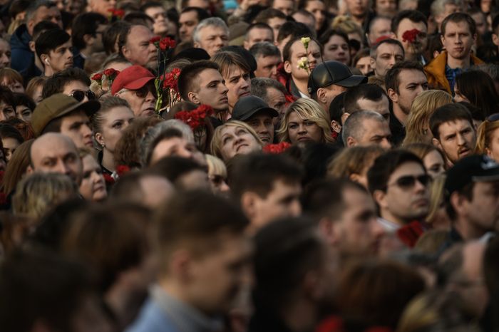 Траурный митинг памяти 11 жертв теракта в Санкт-Петербурге